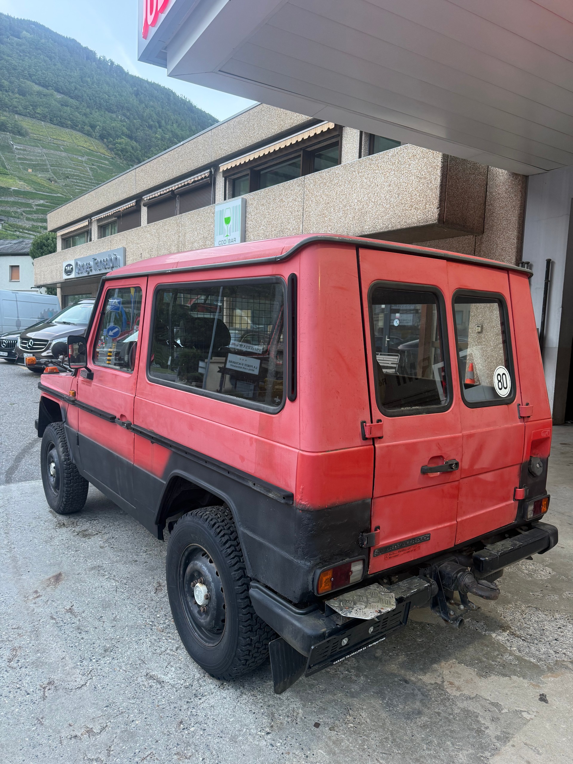 PUCH 230 GE 3 worker-image-5