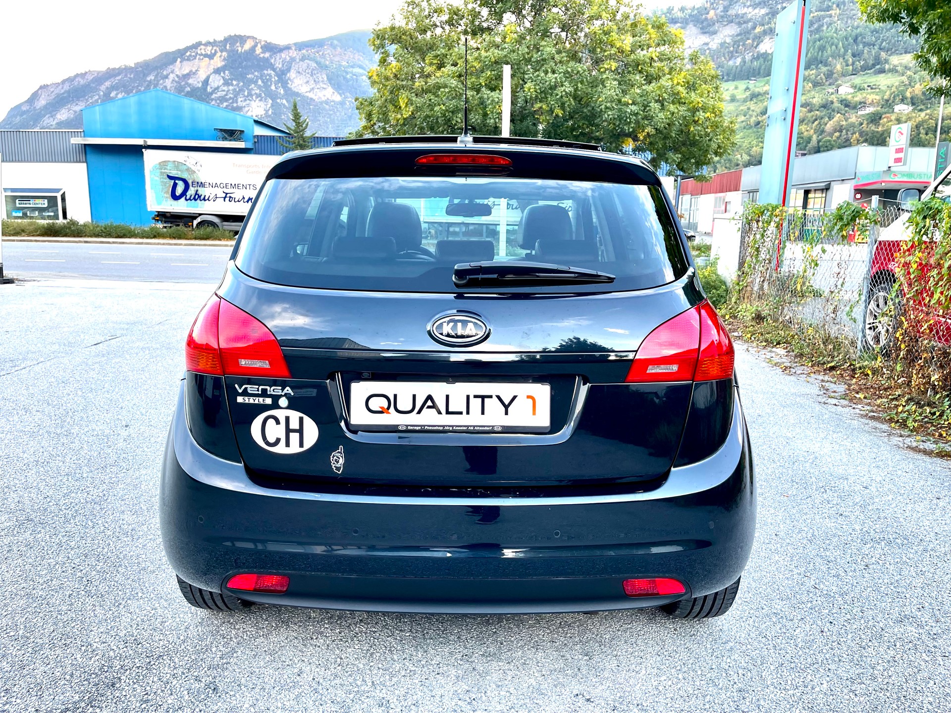 KIA Venga 1.6 CVVT Style Automatic-image-9