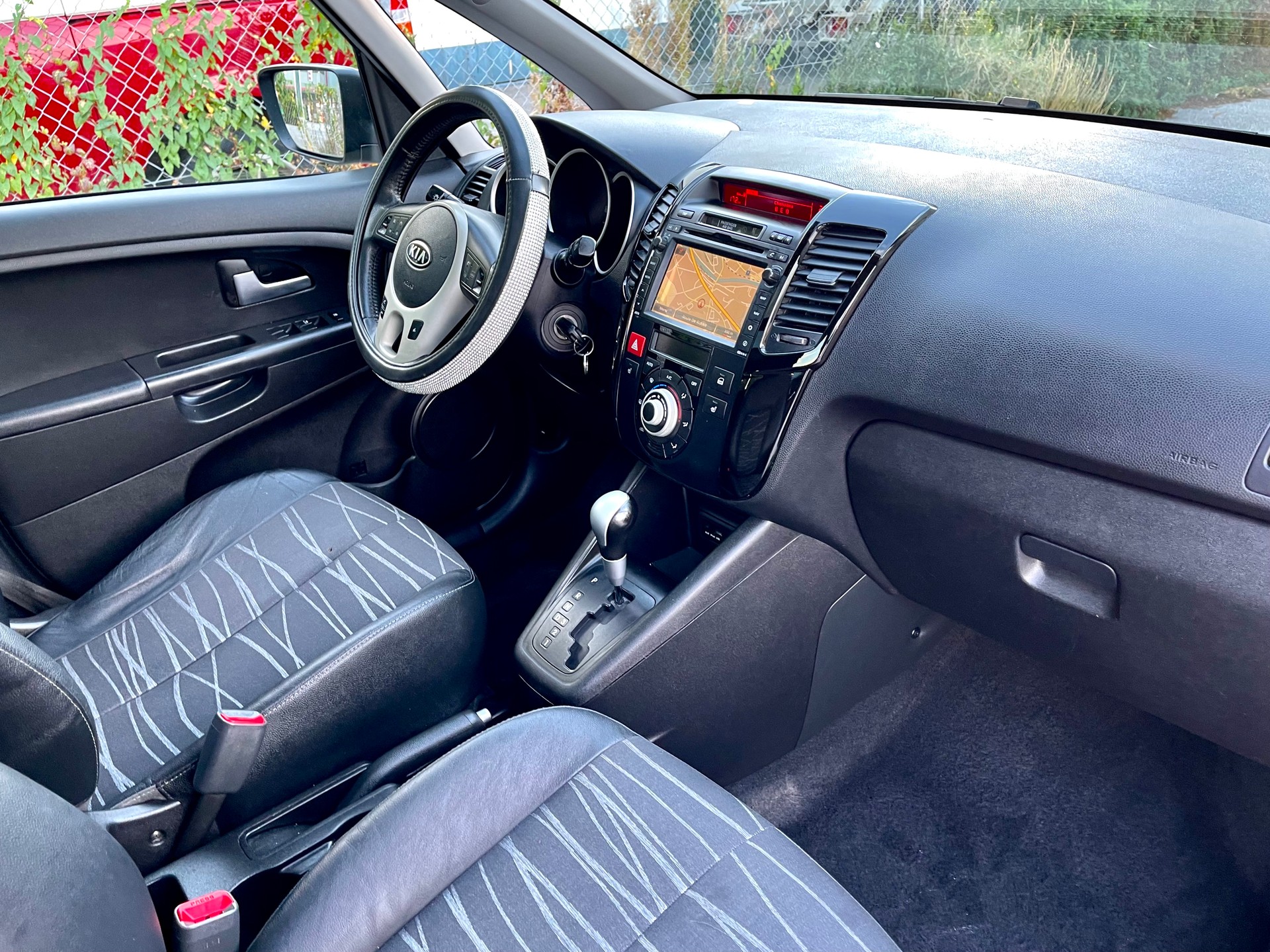 KIA Venga 1.6 CVVT Style Automatic-image-17