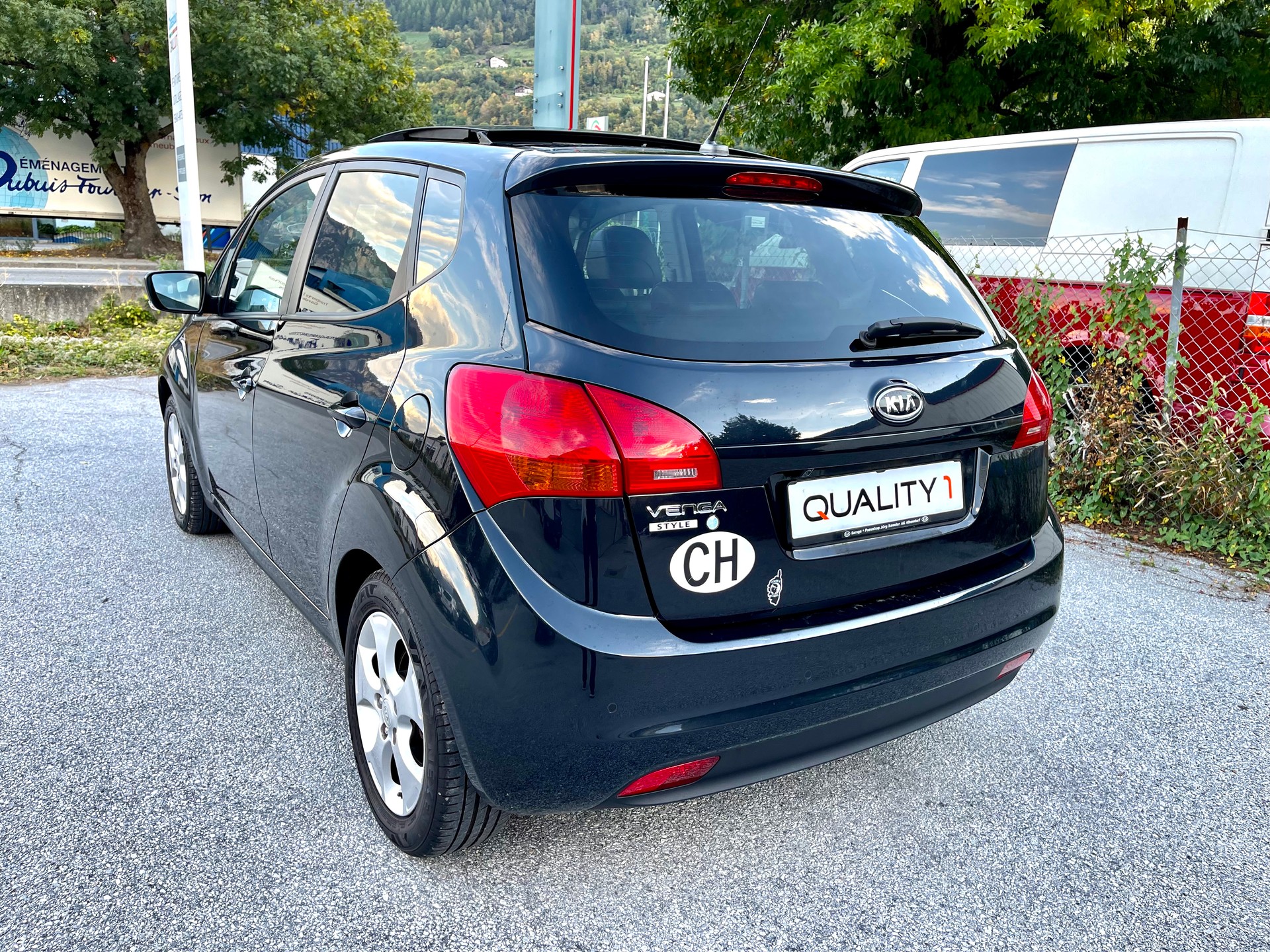 KIA Venga 1.6 CVVT Style Automatic-image-10