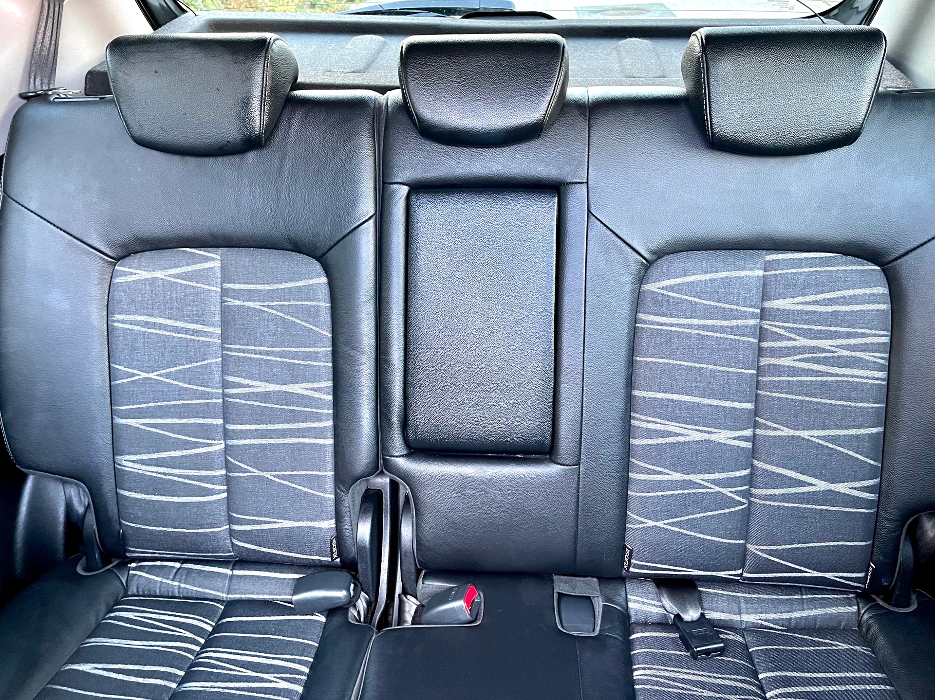 KIA Venga 1.6 CVVT Style Automatic-image-12