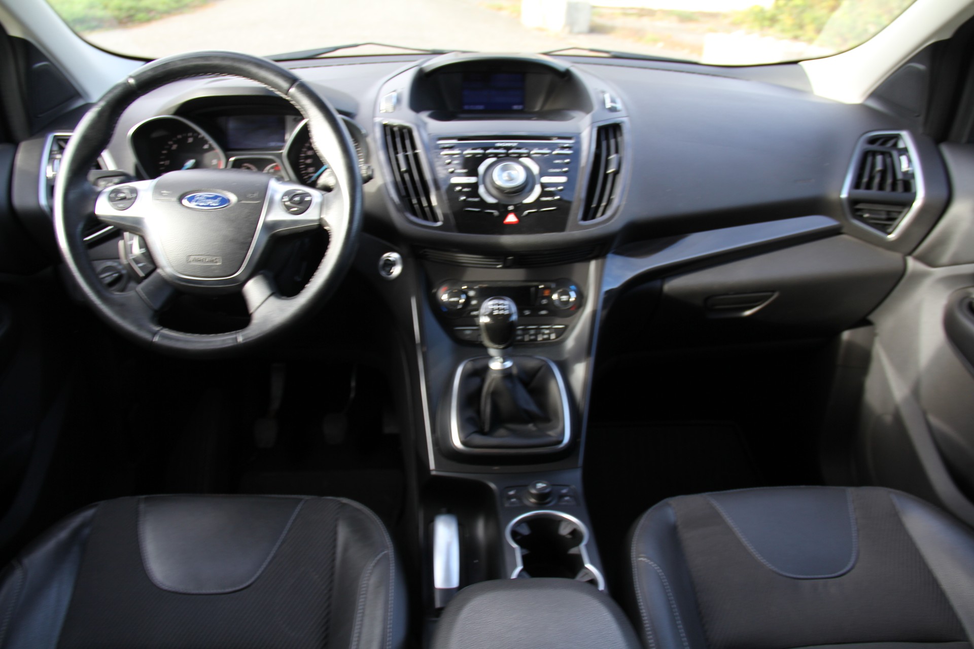 FORD Kuga 2.0 TDCi Titanium S 4WD-image-7