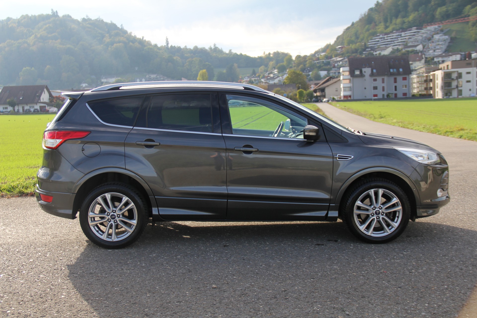 FORD Kuga 2.0 TDCi Titanium S 4WD-image-4