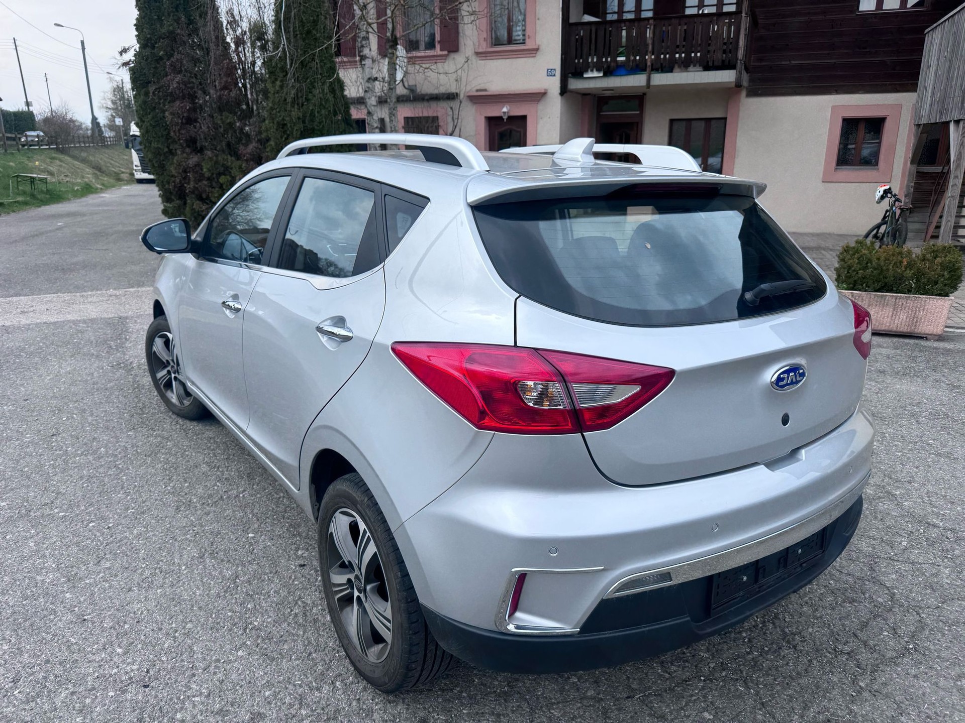JAC e-S2 Luxury mit Batteriemiete-image-5