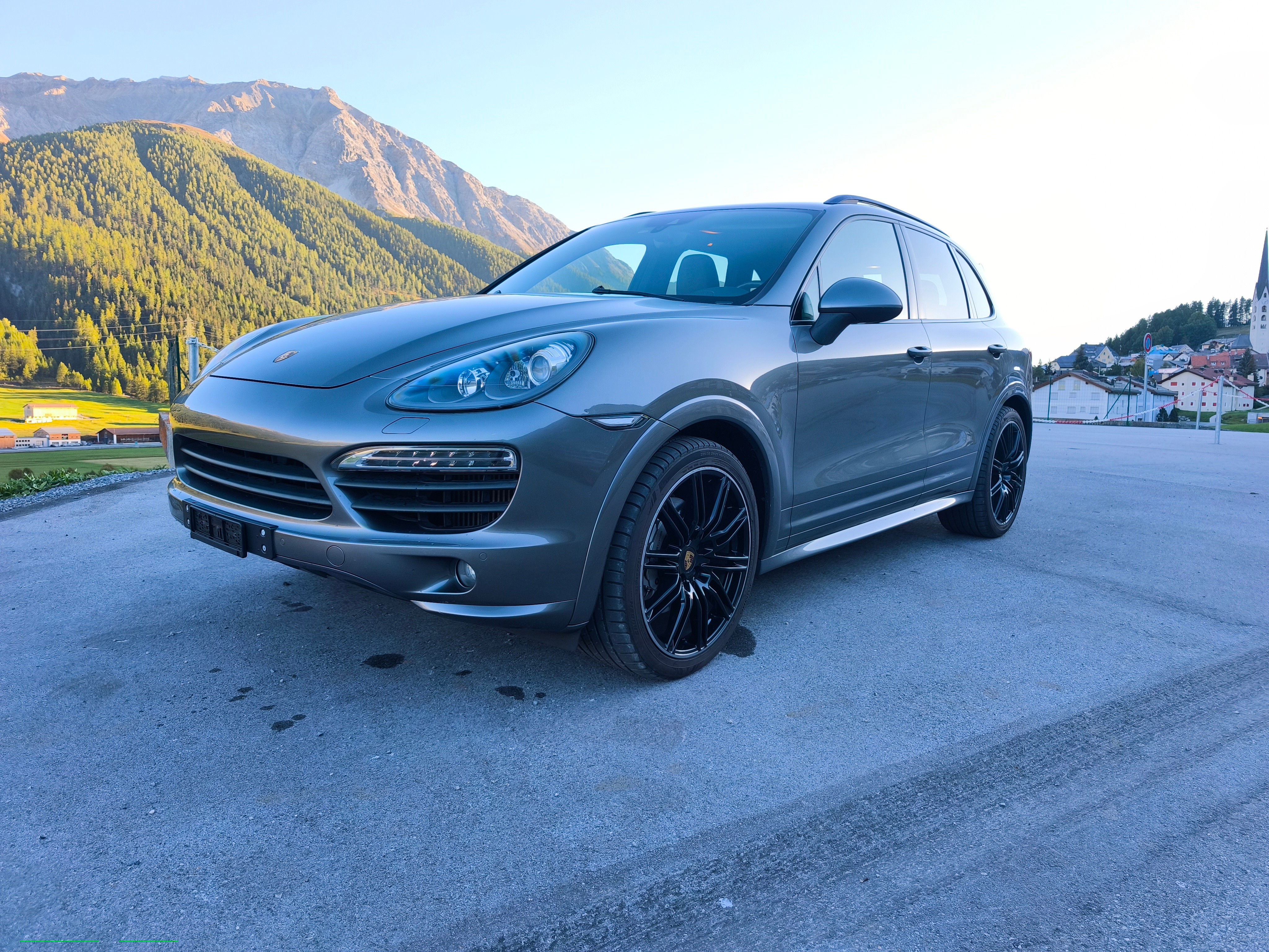 Car photo