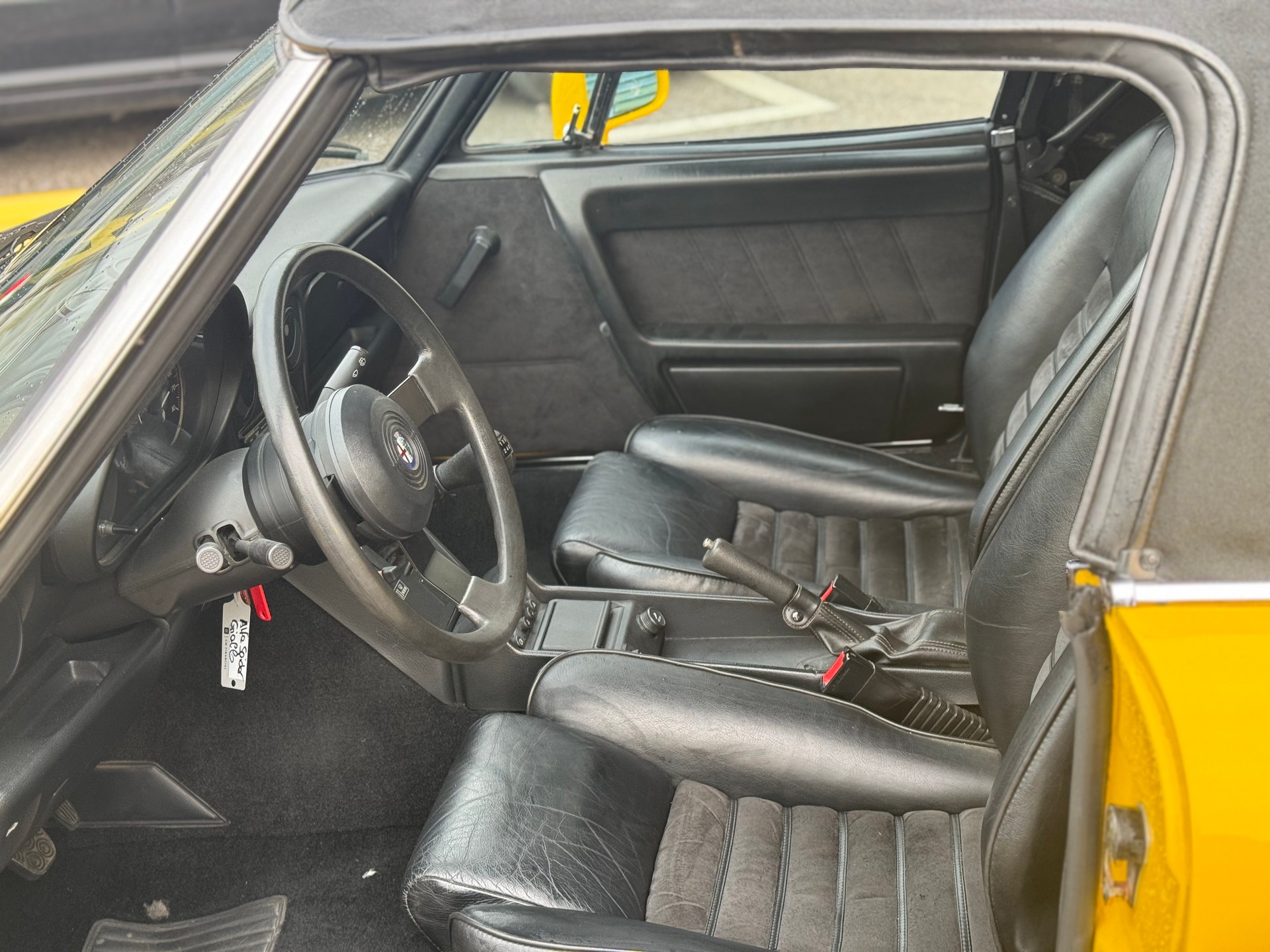 ALFA ROMEO Spider 2.0-image-11