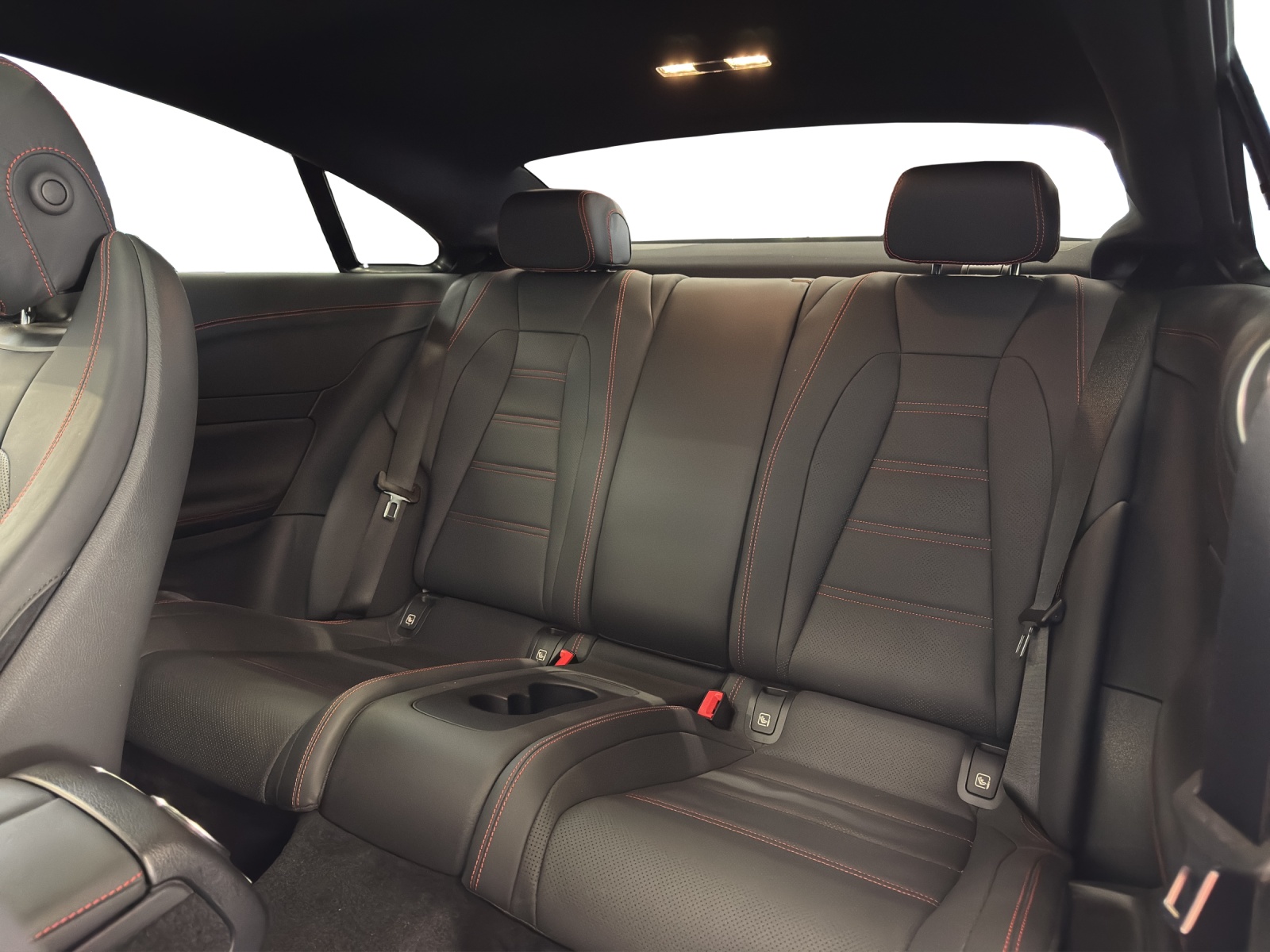 MERCEDES-BENZ E 53 Coupé AMG 4Matic+-image-17