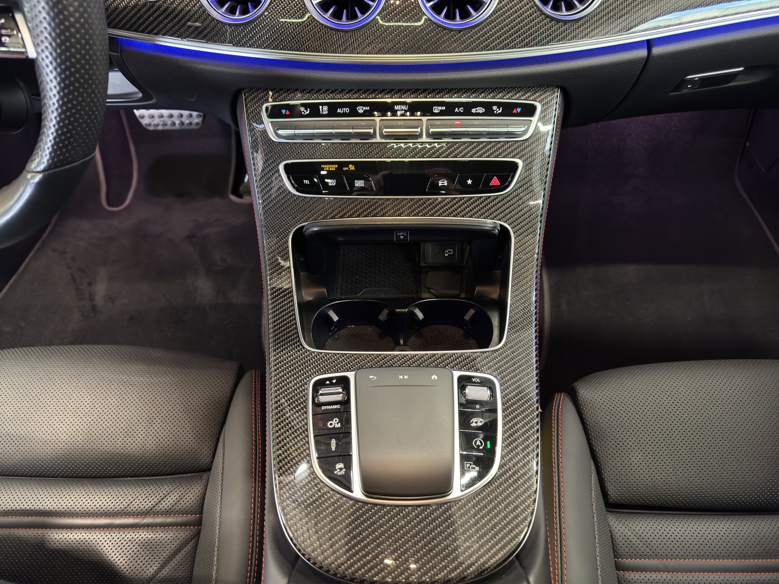 MERCEDES-BENZ E 53 Coupé AMG 4Matic+-image-13