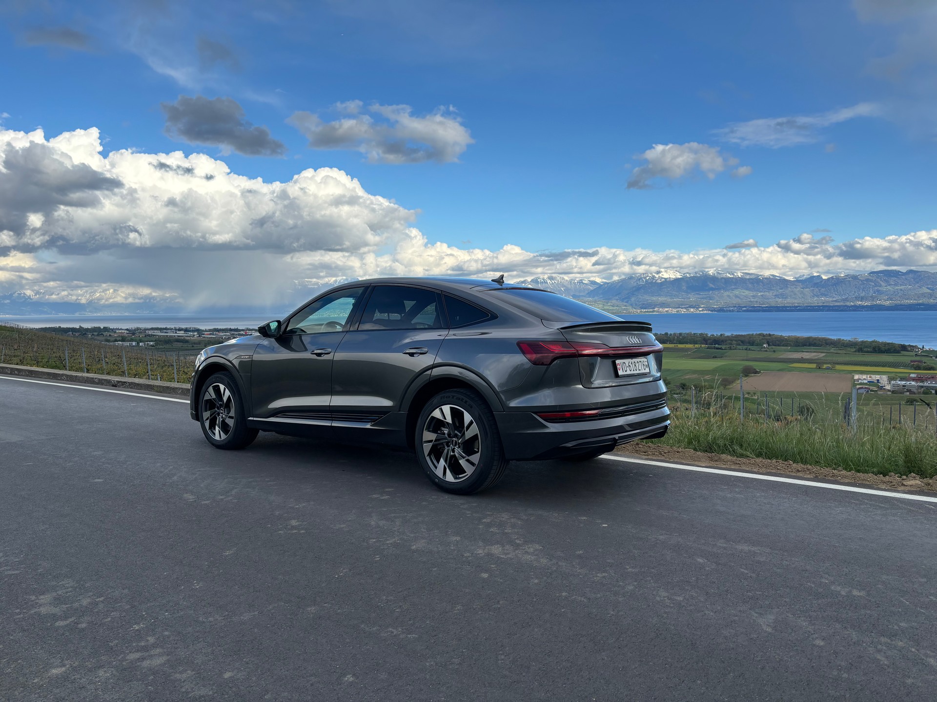 AUDI e-tron 50 Sportback S Line quattro-image-0