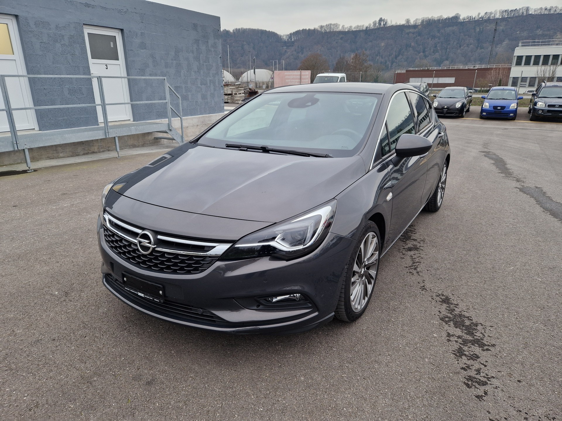 OPEL Astra 1.6i Turbo Dynamic-image-11