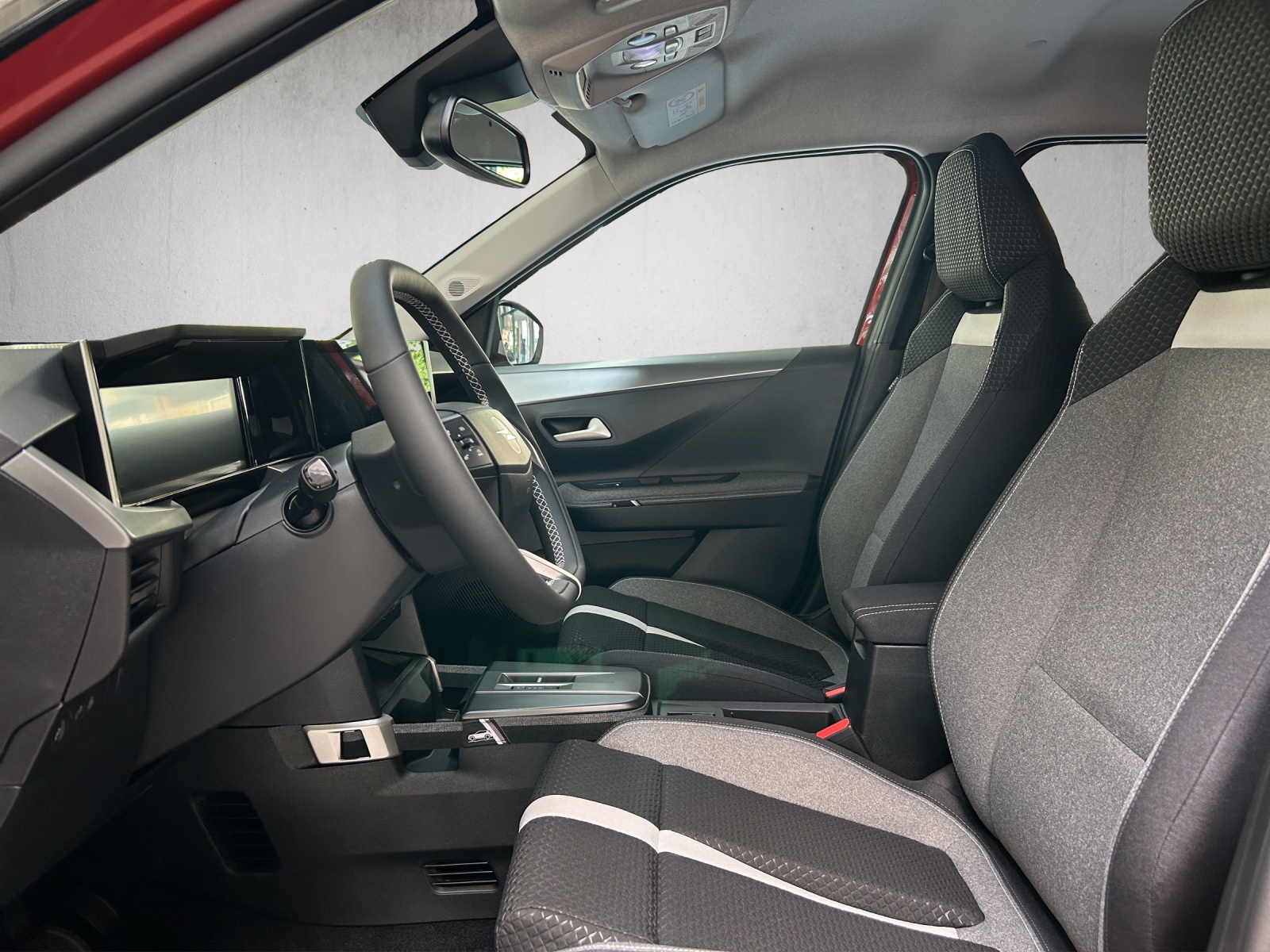 OPEL Frontera-e GS-image-9