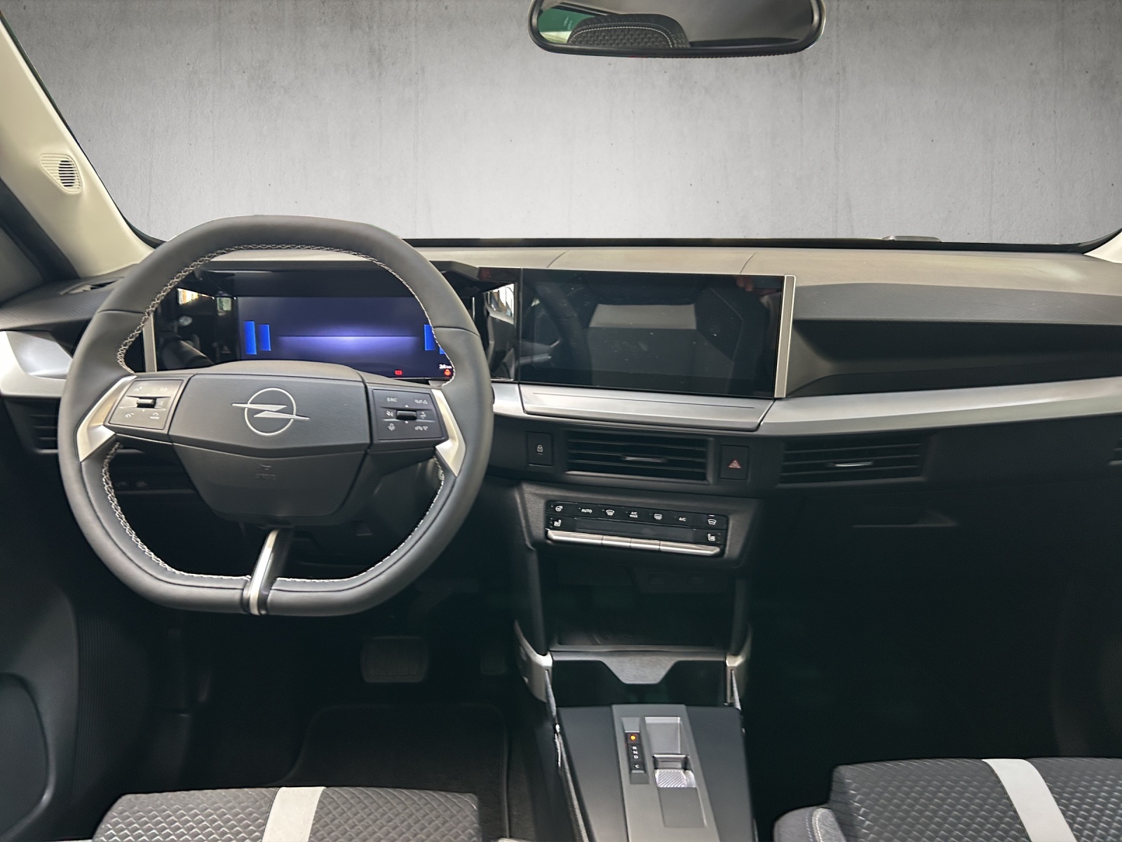 OPEL Frontera-e GS-image-13