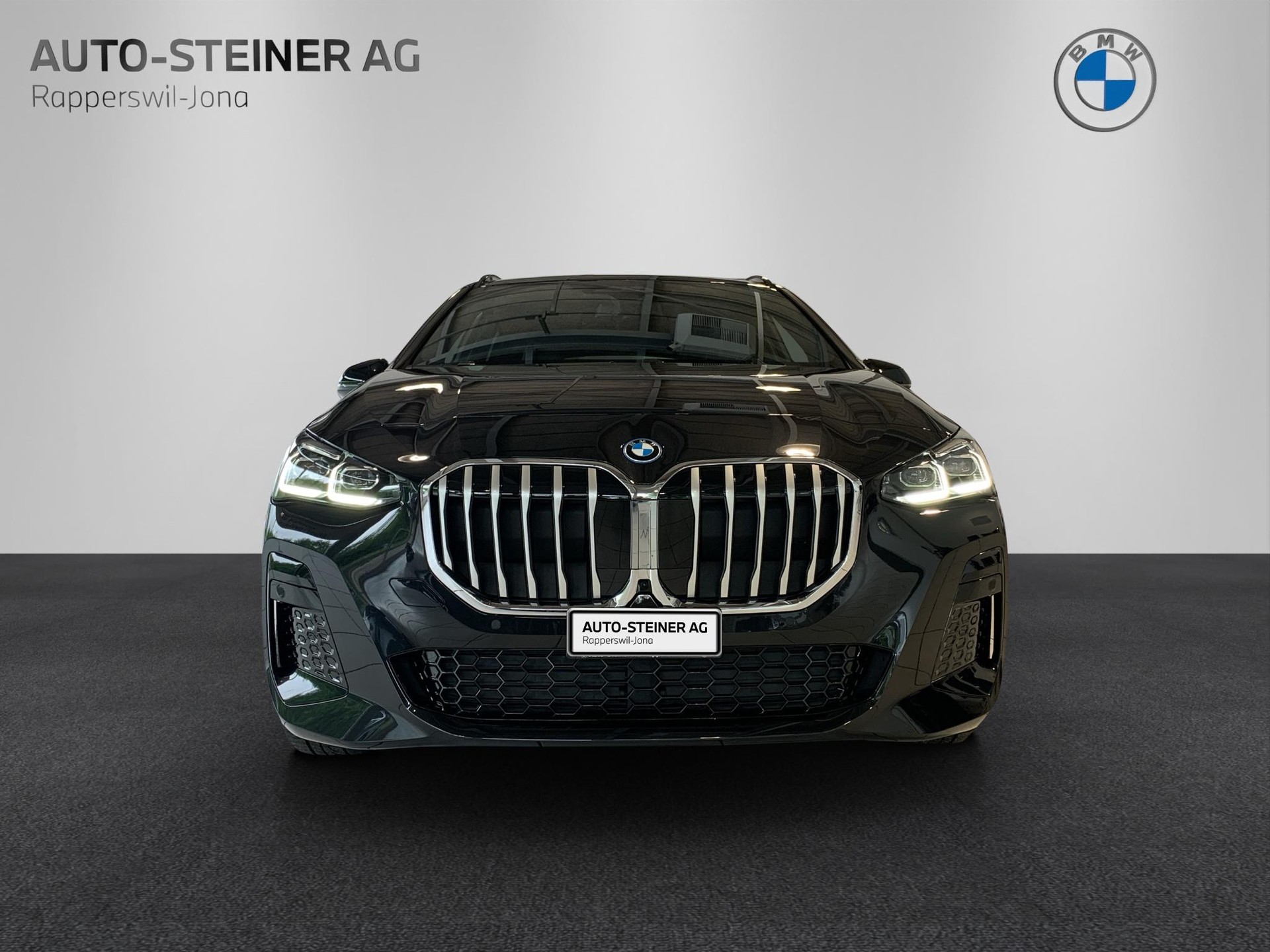 BMW 230e xDrive Active Tourer M Sport-image-7