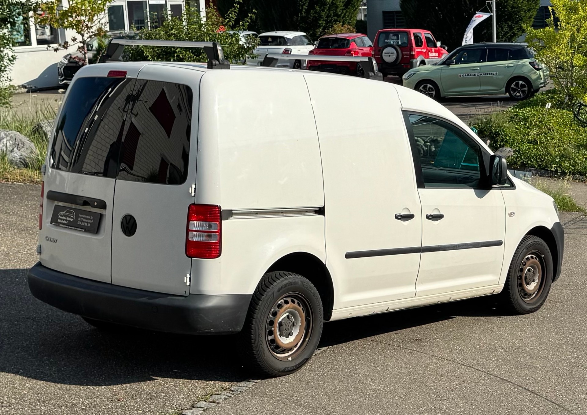 VW Caddy 1.6 TDI BlueMotion Technology-image-6