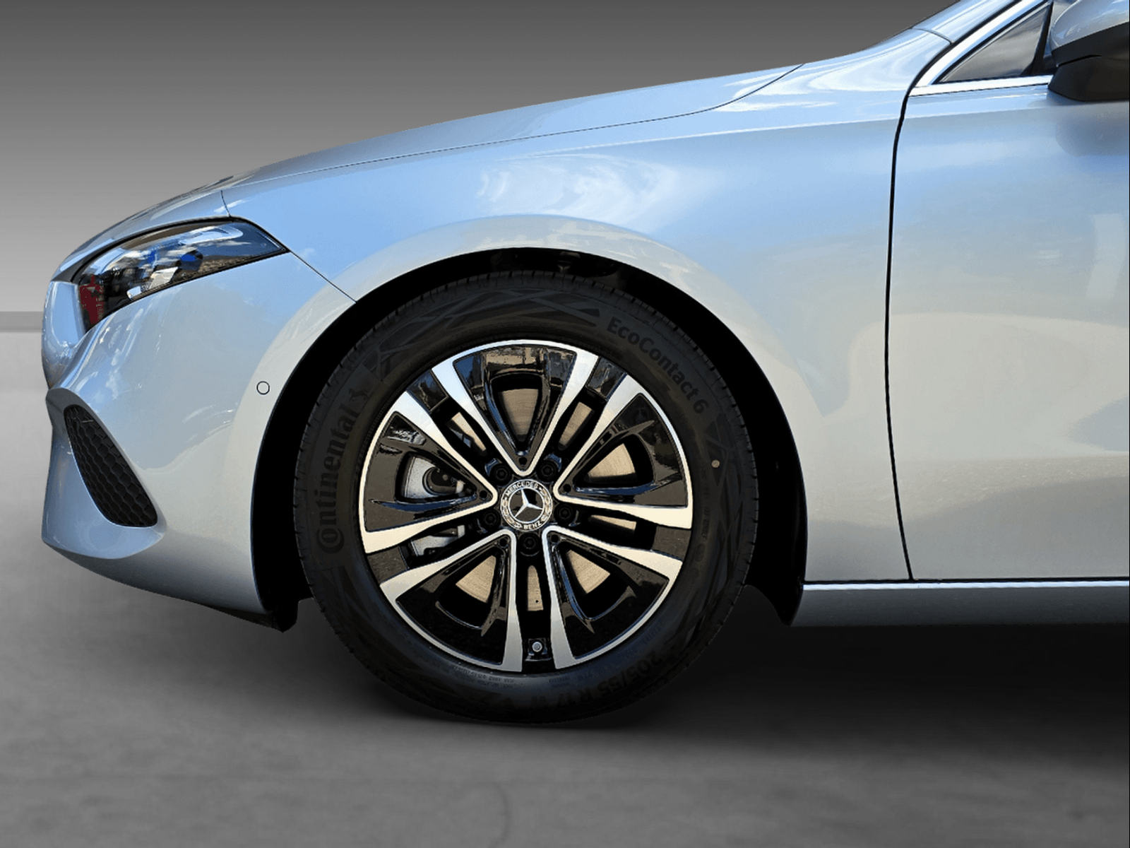 MERCEDES-BENZ A 250 4Matic 8G-DCT-image-5