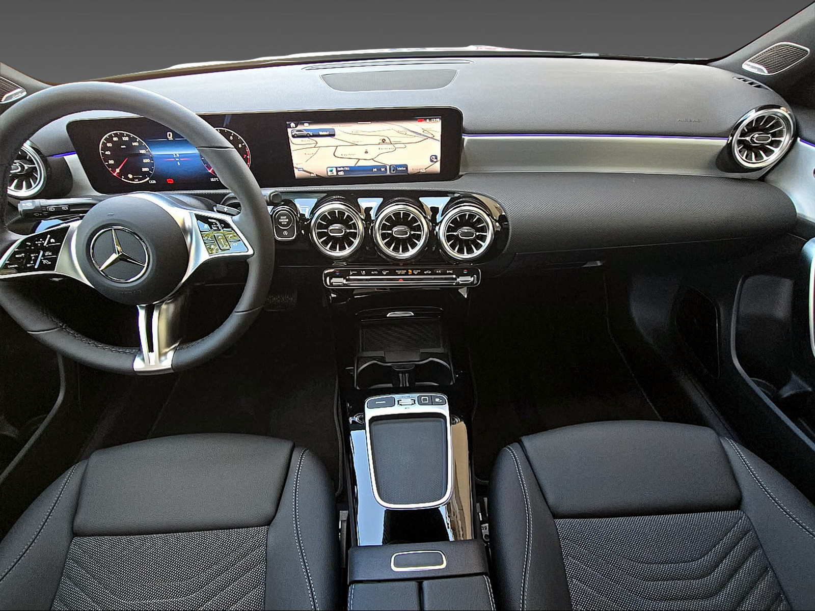 MERCEDES-BENZ A 250 4Matic 8G-DCT-image-7