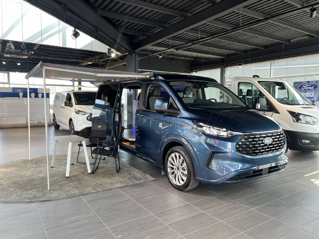 FORD Transit C Nugget 320 L1 2.0 EcoBlue 150 Titanium-image-8