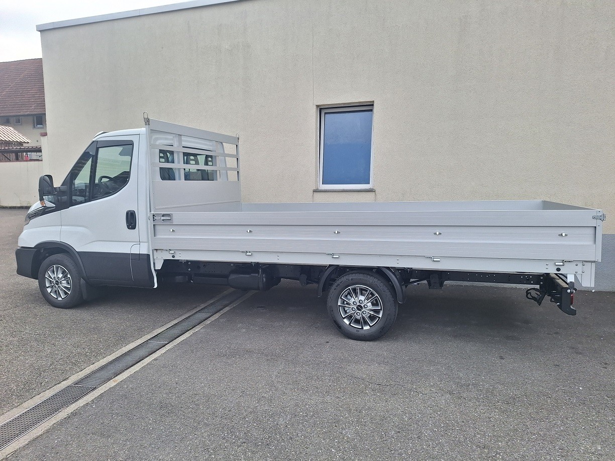 IVECO 35S16BA8-image-1