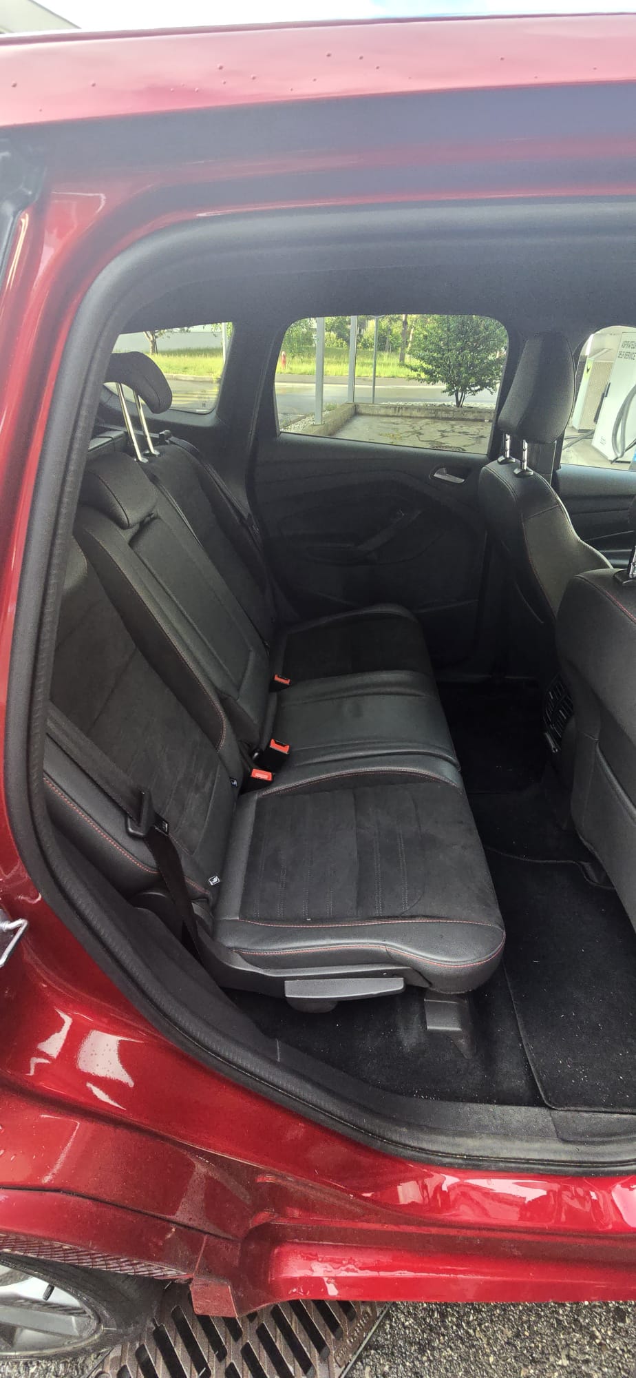 FORD Kuga 2.0 TDCi ST Line High 4WD PowerShift-image-6