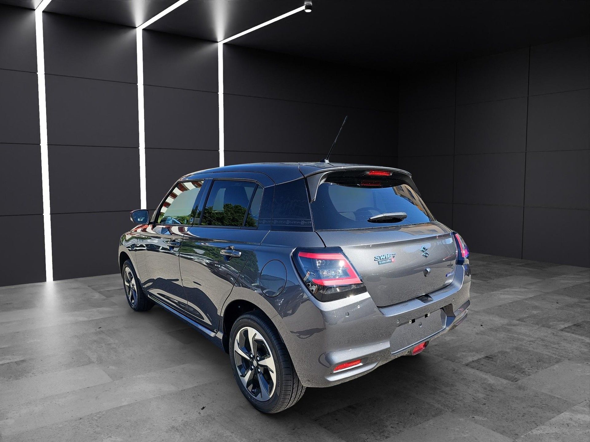 SUZUKI Swift 1.2 Tradizio Top Hybrid 4x4-image-2