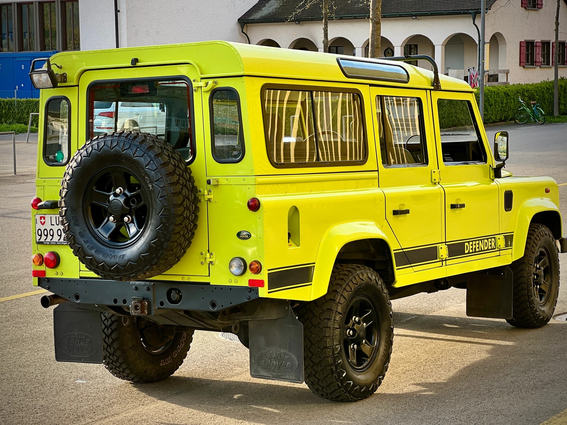 LAND ROVER Defender 110 SW 2.5 Td5-image-4