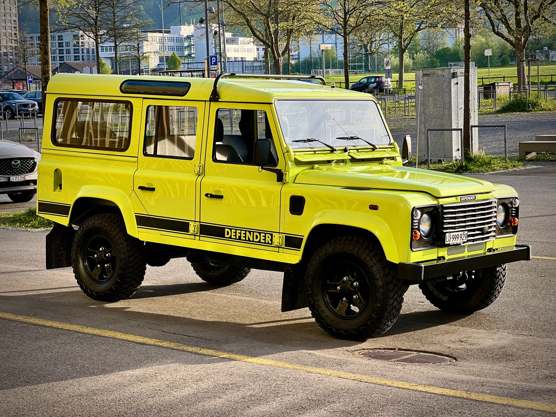 LAND ROVER Defender 110 SW 2.5 Td5-image-6