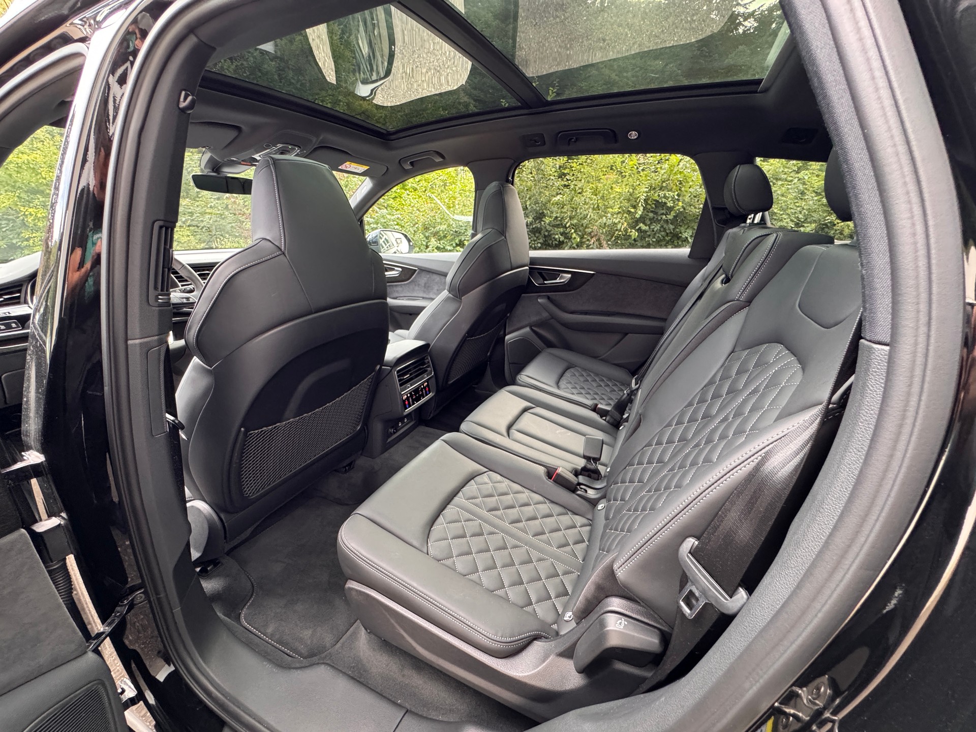 AUDI Q7 50 TDI S-Line quattro-image-7