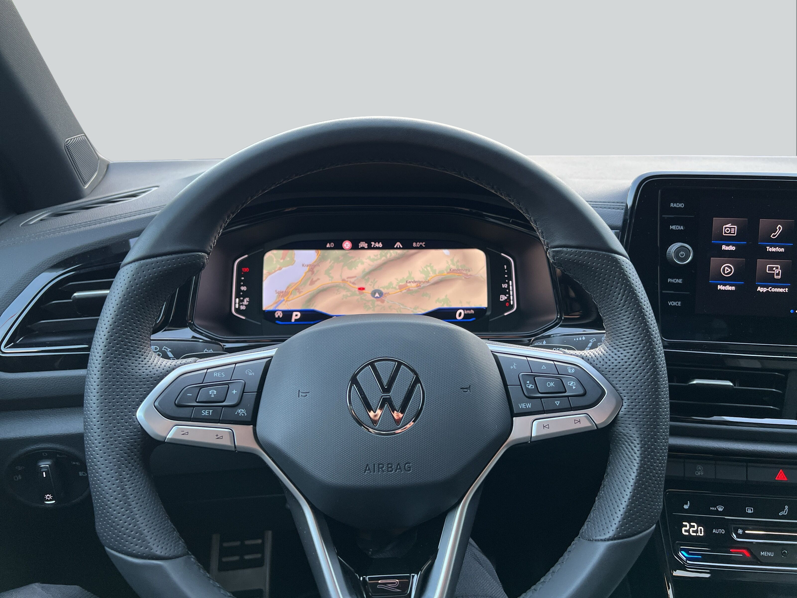 VW T-Roc 2.0 TSI R-Line DSG 4Motion-image-16