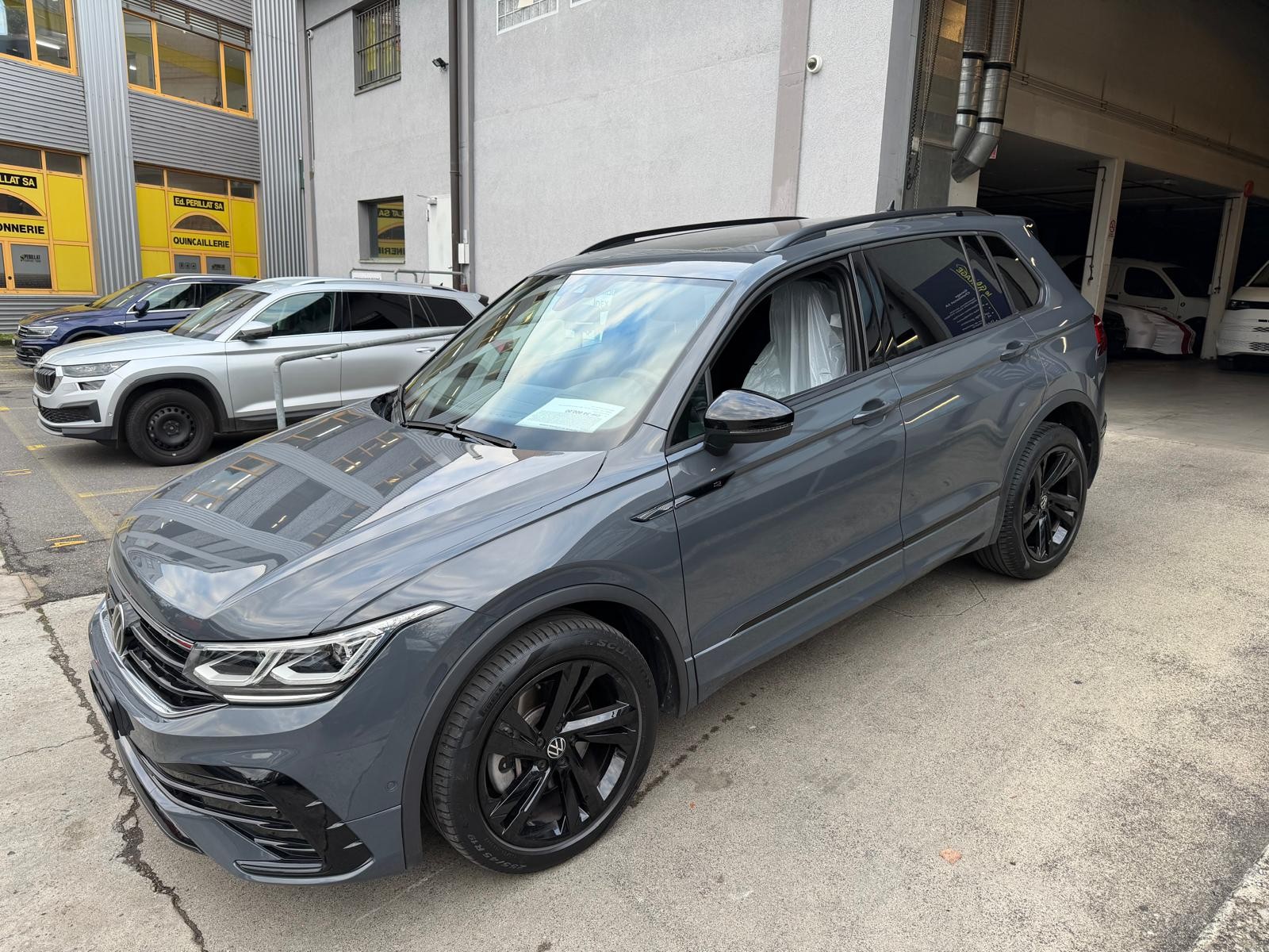 VW Tiguan 2.0 TDI SCR R-Line 4Motion DSG