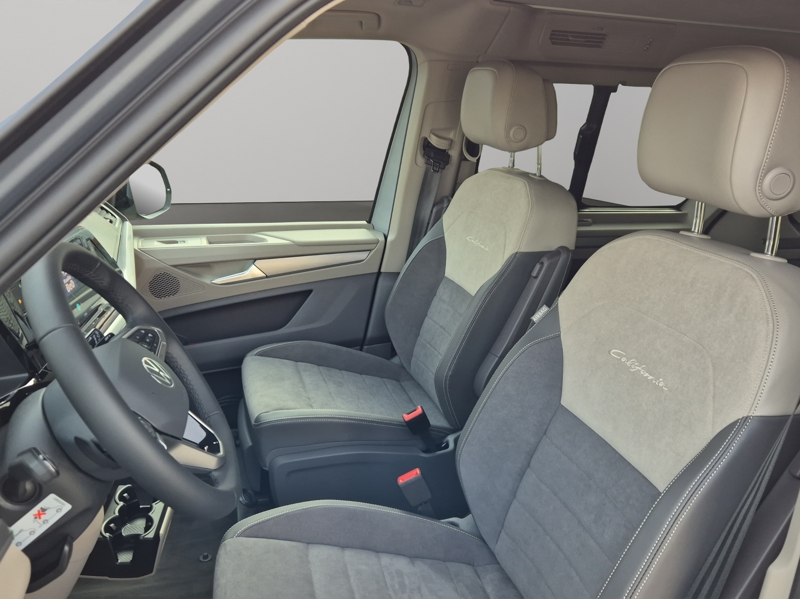VW VW NewCalifornia Ocean Liberty-image-5