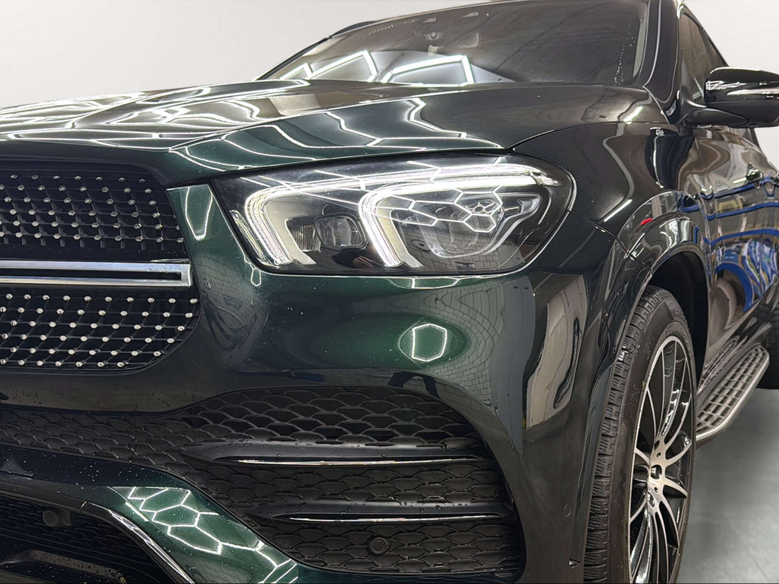 MERCEDES-BENZ GLE 450 4Matic AMG Line 9G-Tronic-image-3