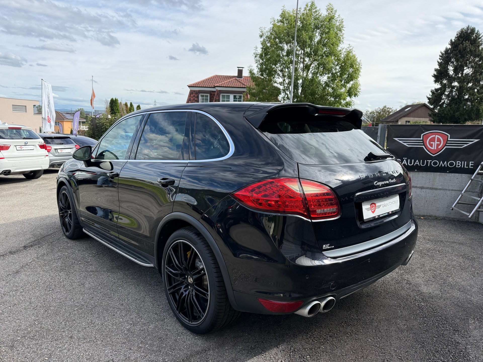 PORSCHE Cayenne Turbo 4.8 V8 500PS-image-3