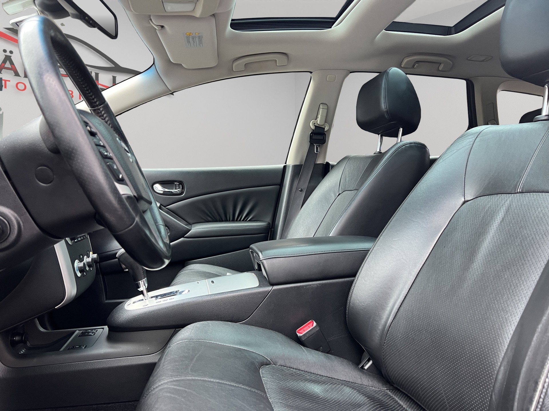 NISSAN Murano 2.5 dCi Executive Automatic-image-4