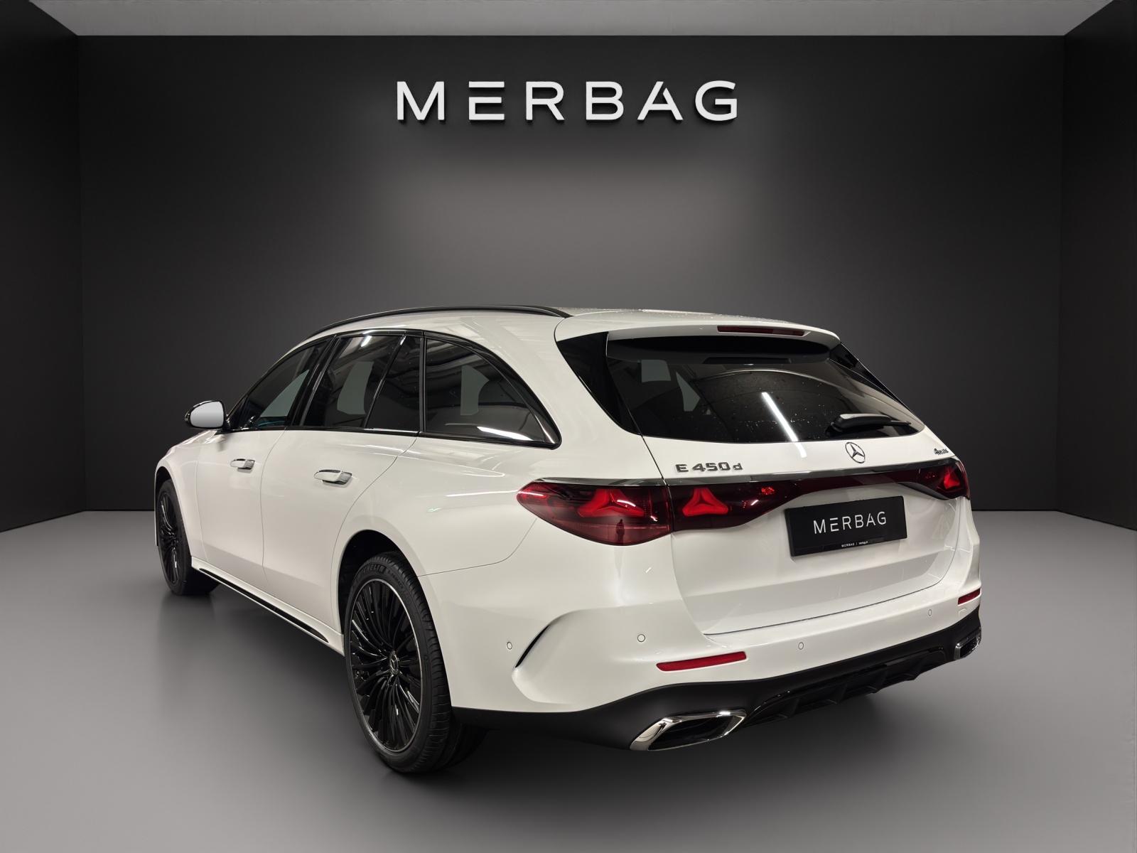 MERCEDES-BENZ E 450 d T 4Matic 9G-Tronic-image-4