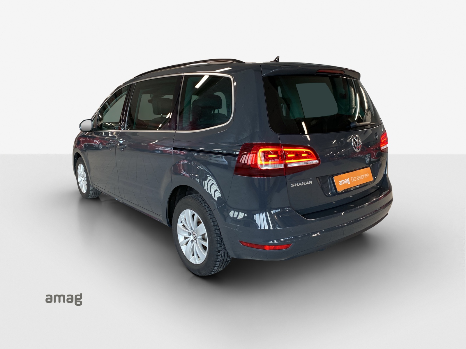 VW Sharan 1.4 TSI BlMT Comfortline DSG-image-2
