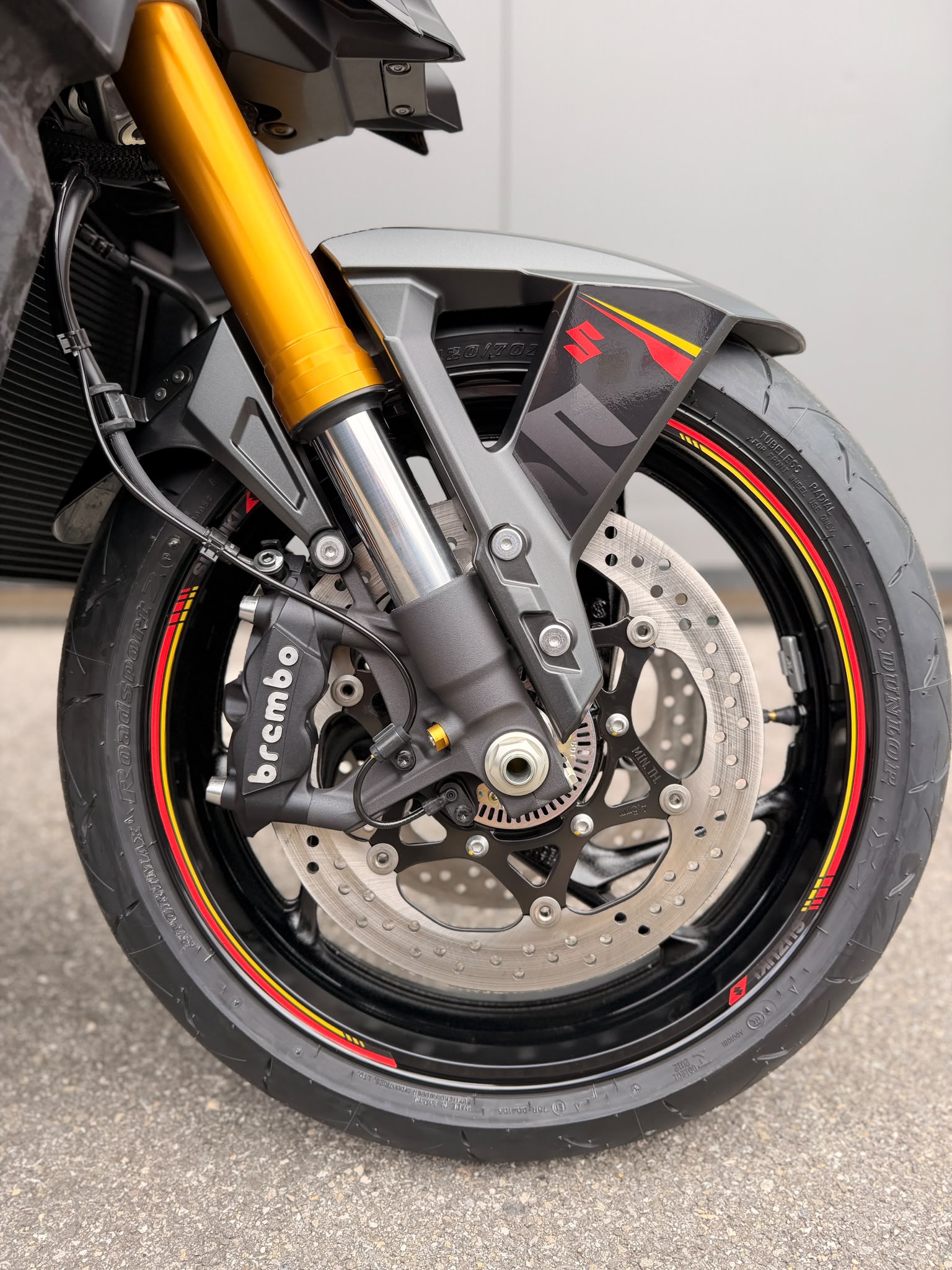 SUZUKI GSX-S1000 EVO MY26-image-7