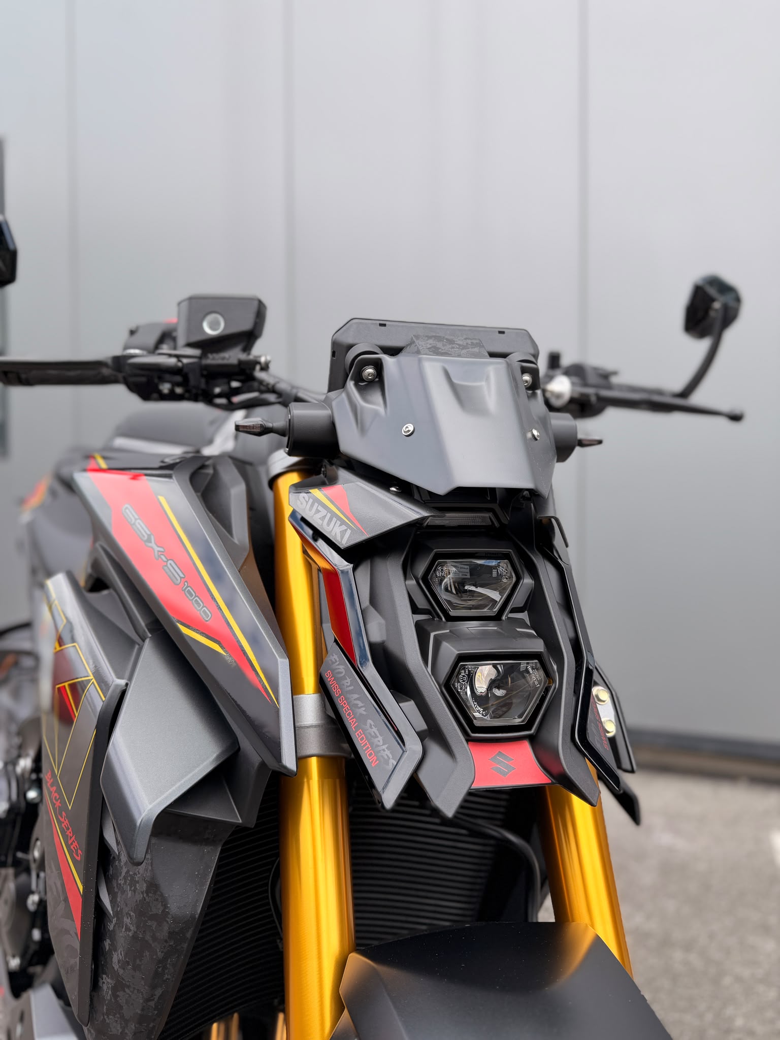 SUZUKI GSX-S1000 EVO MY26-showroom-element-2