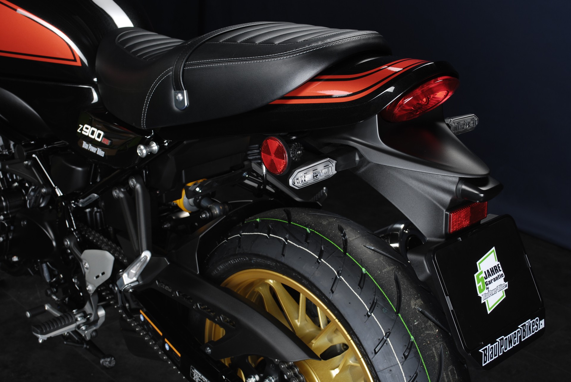 KAWASAKI Z 900 RS SE MY26-image-11