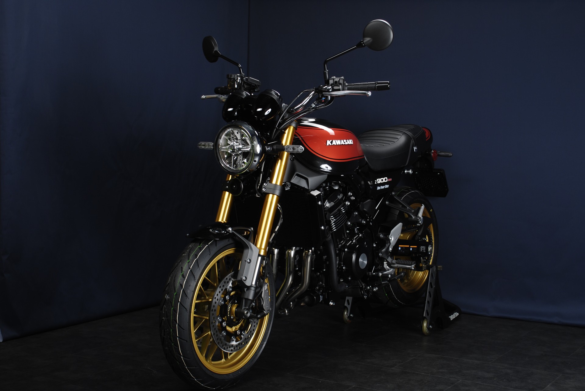 KAWASAKI Z 900 RS SE MY26-image-5