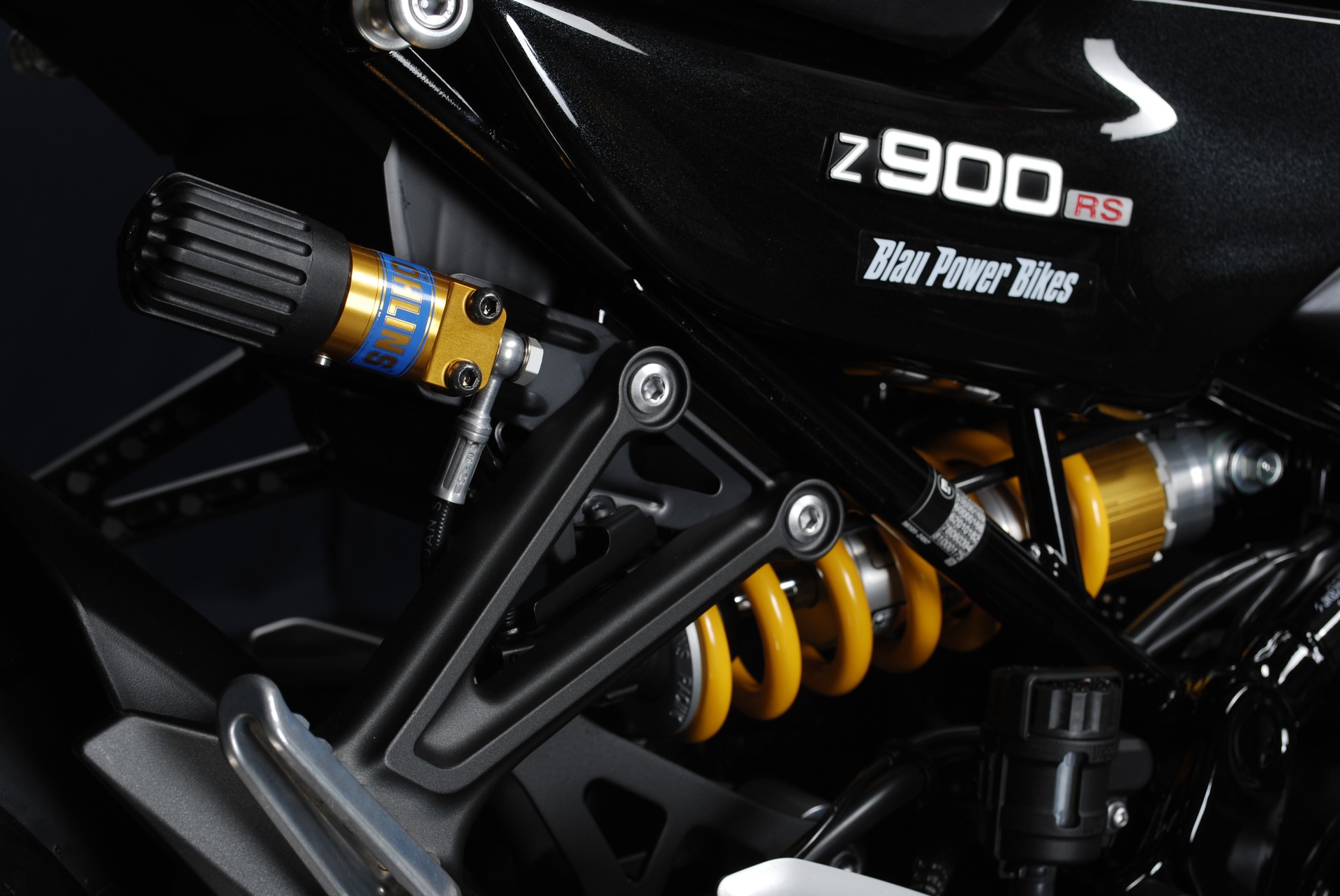 KAWASAKI Z 900 RS SE MY26-showroom-element-2