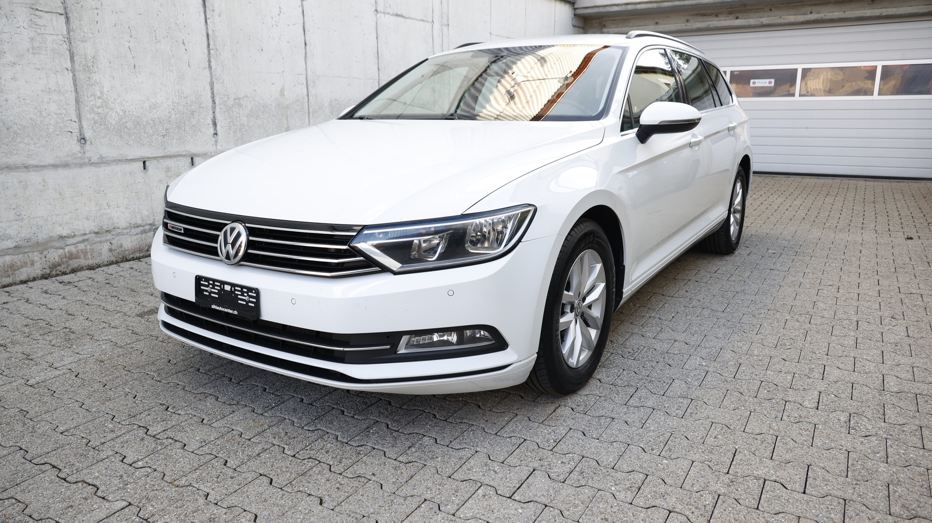 VW Passat Variant 2.0 TDI BMT Comfortline DSG 4Motion-showroom-element-1
