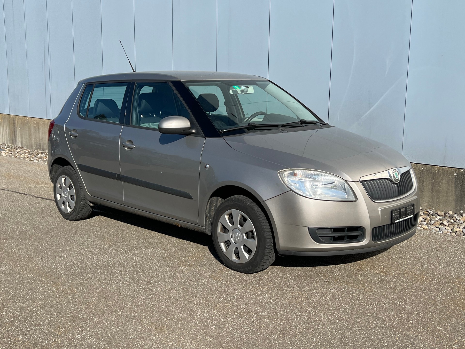SKODA Fabia 1.4 Ambiente-image-1