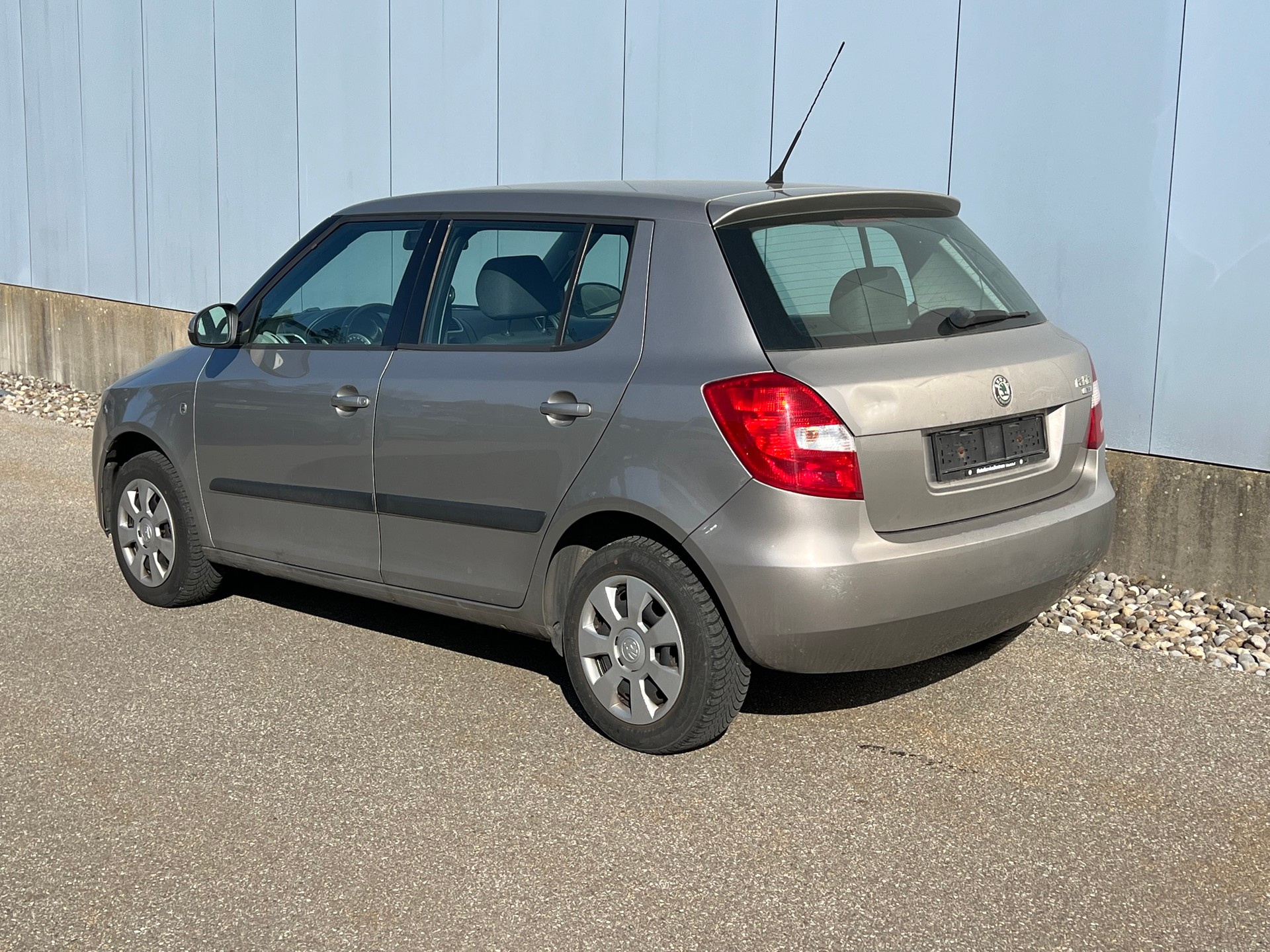 SKODA Fabia 1.4 Ambiente-image-2