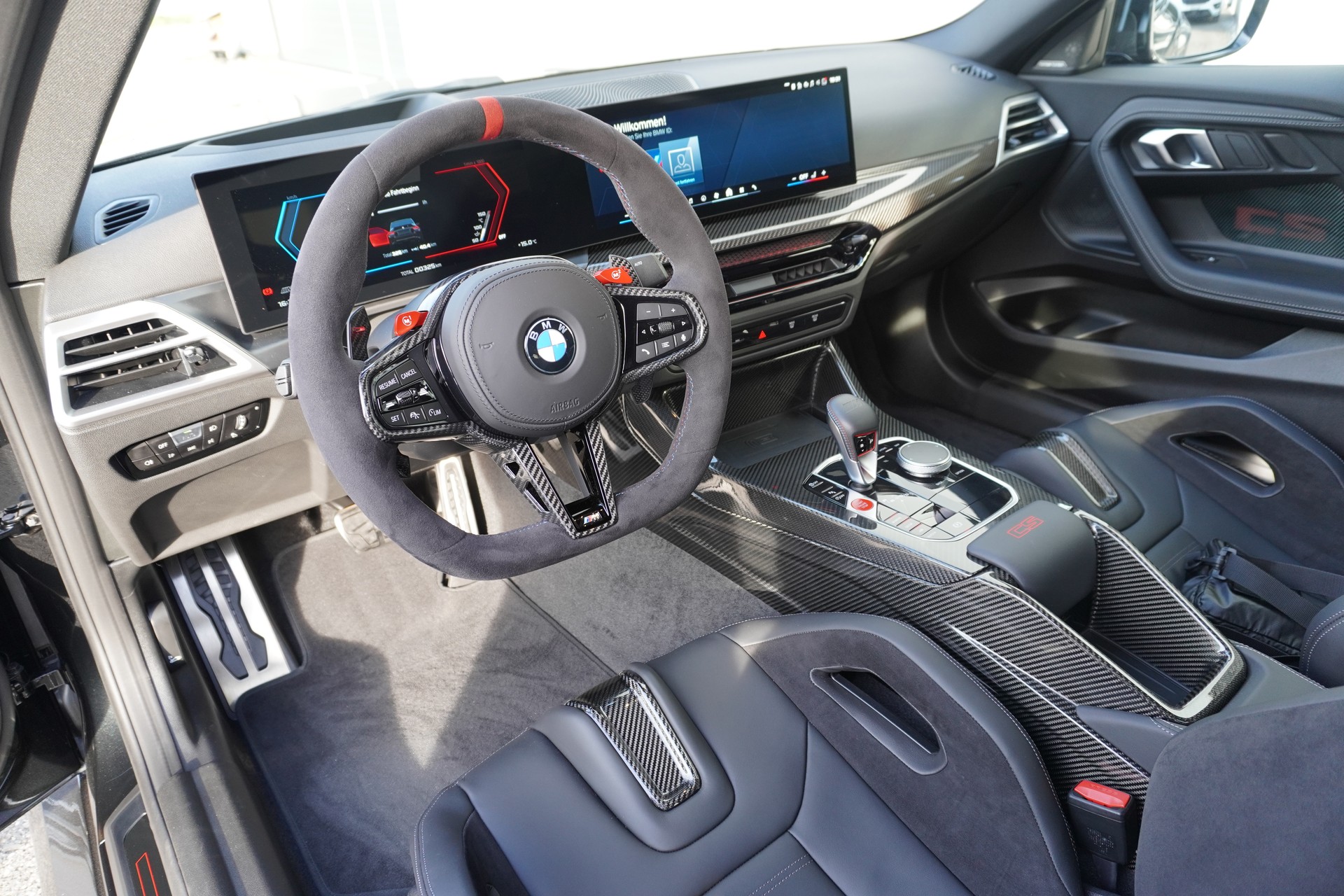 BMW M2 CS-image-8