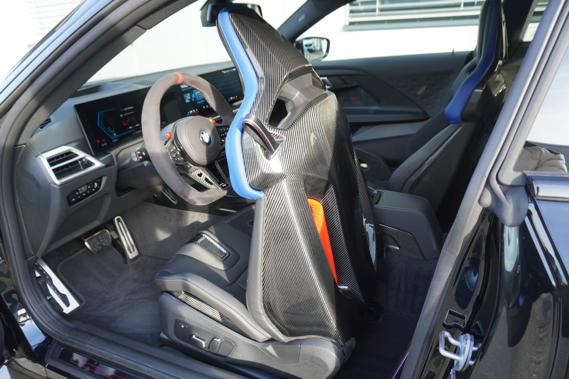 BMW M2 CS-image-11