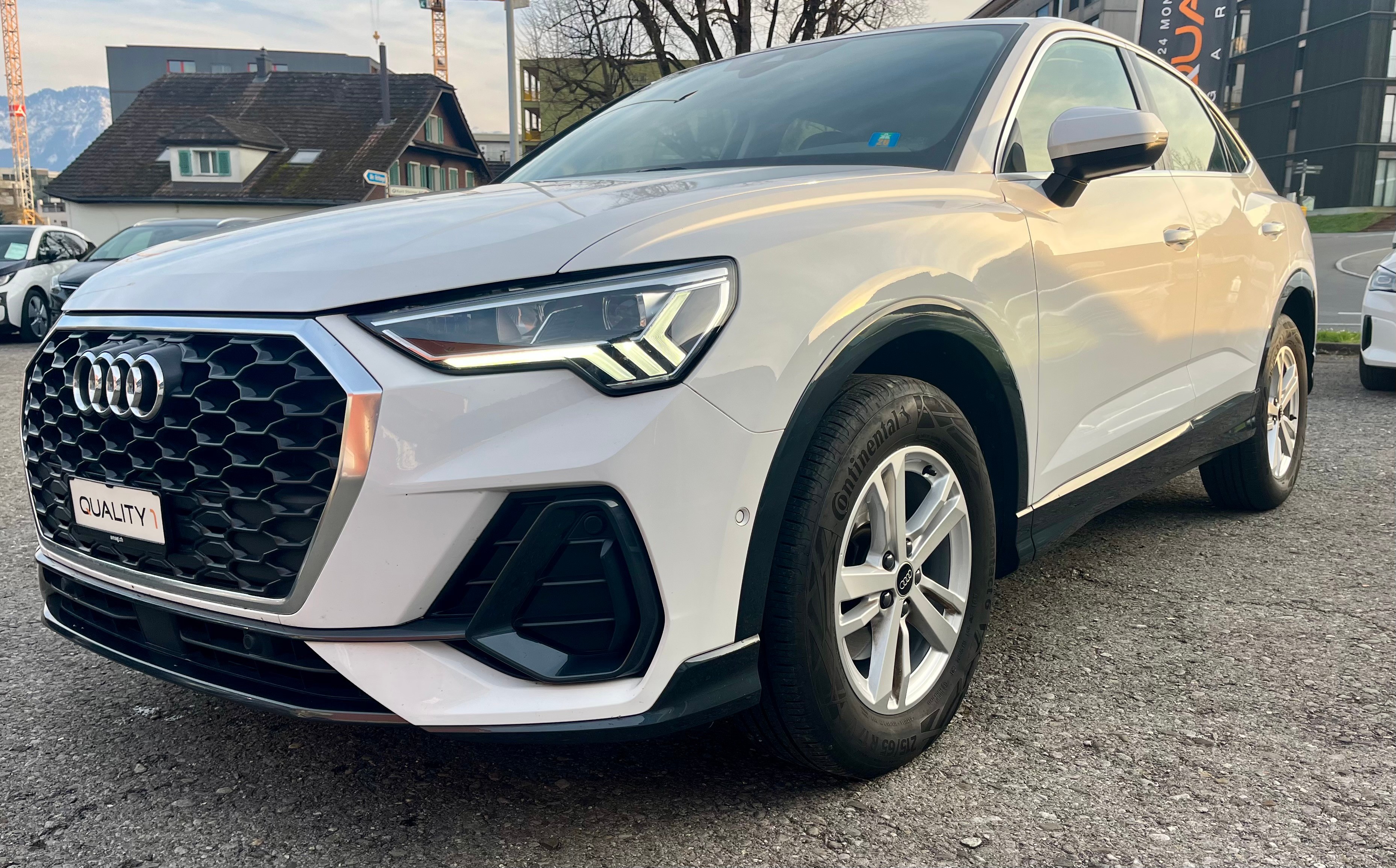 Car photo