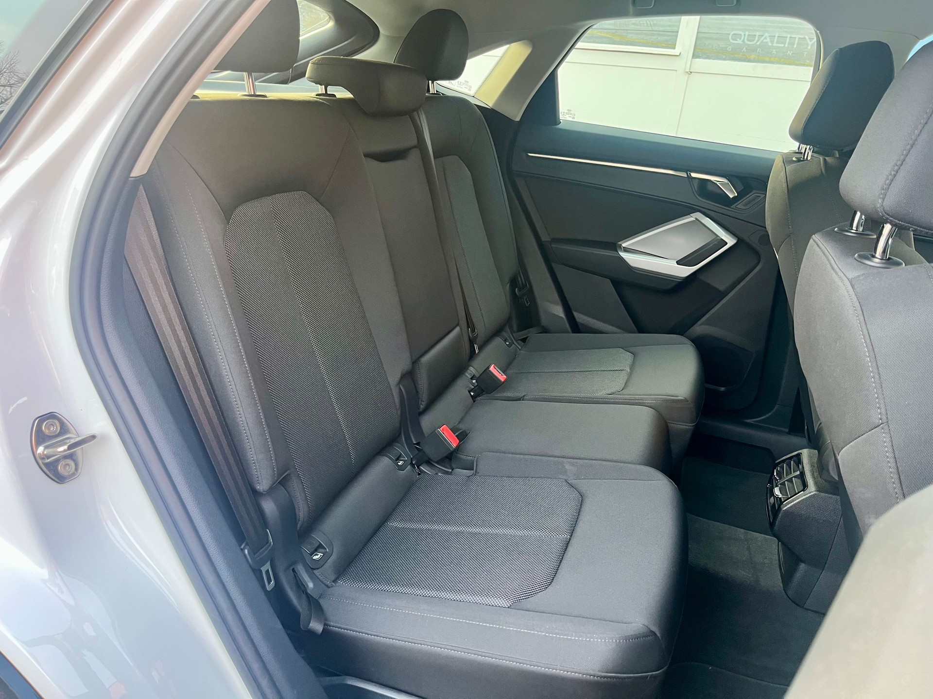 AUDI Q3 Sportback 35 TFSI S-tronic**CH Auto**-image-30