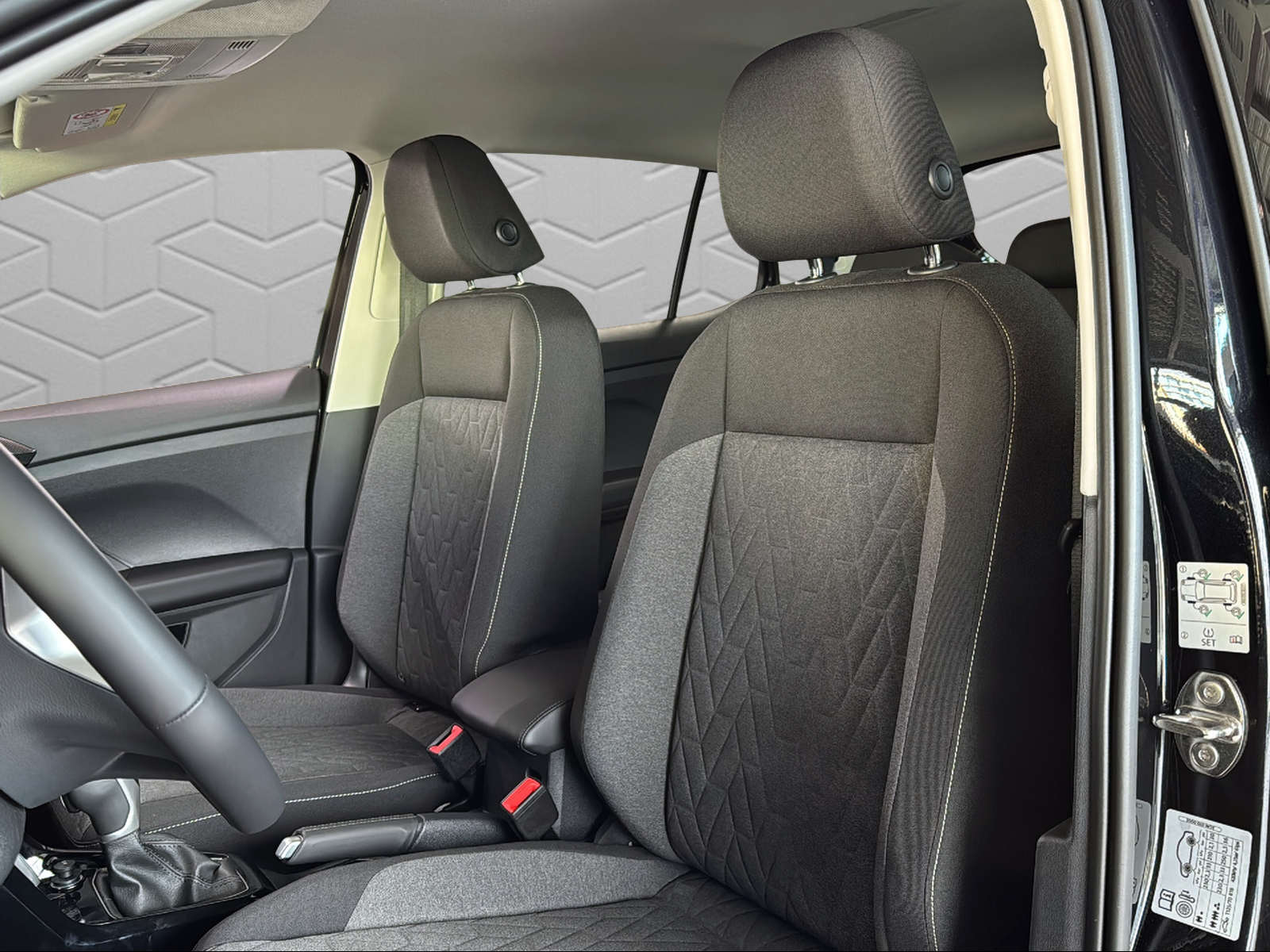 VW T-Cross 1.0 TSI EVO United DSG-image-6