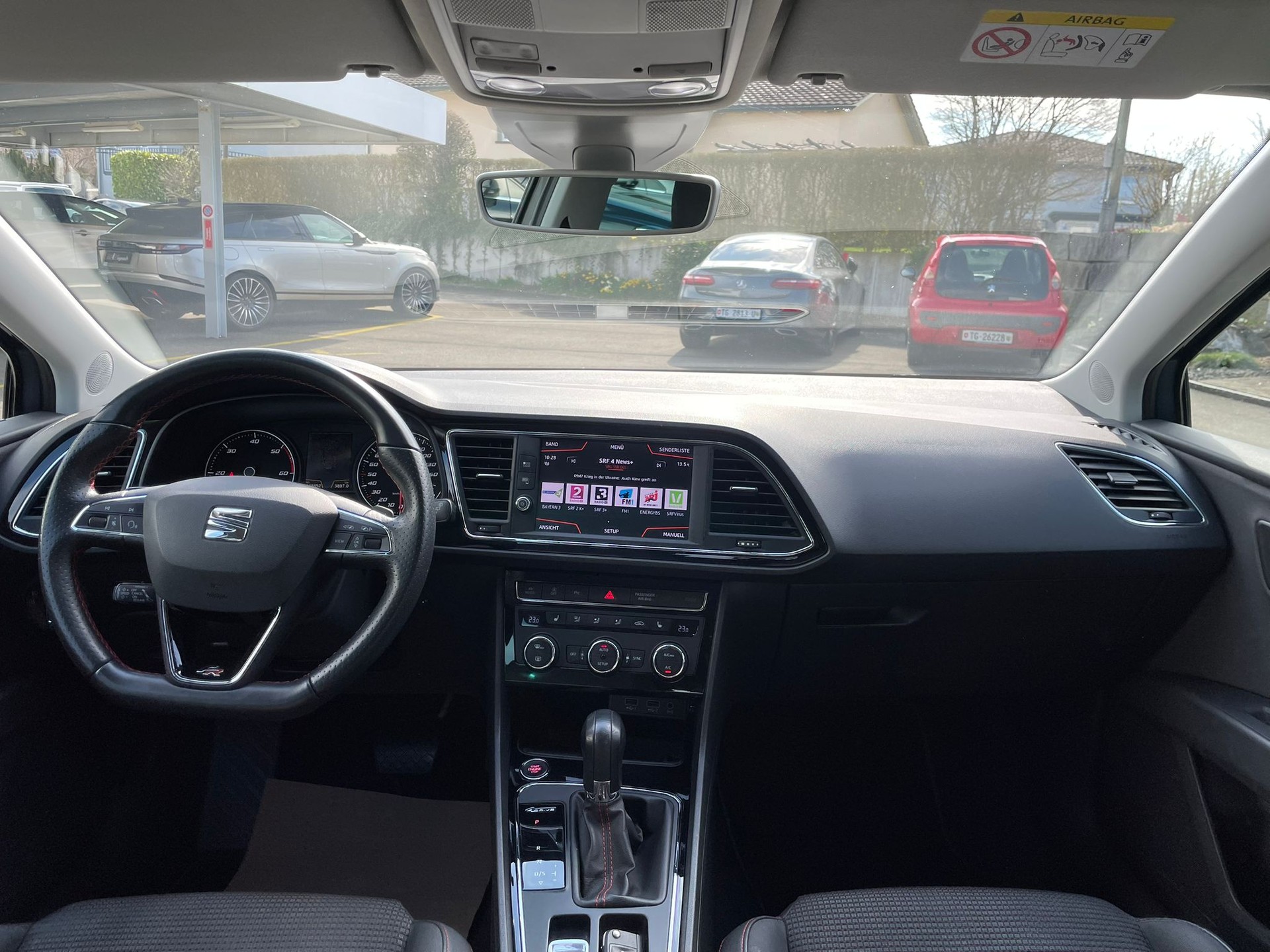 SEAT Leon ST 2.0 TDI CR FR 4Drive DSG-image-12