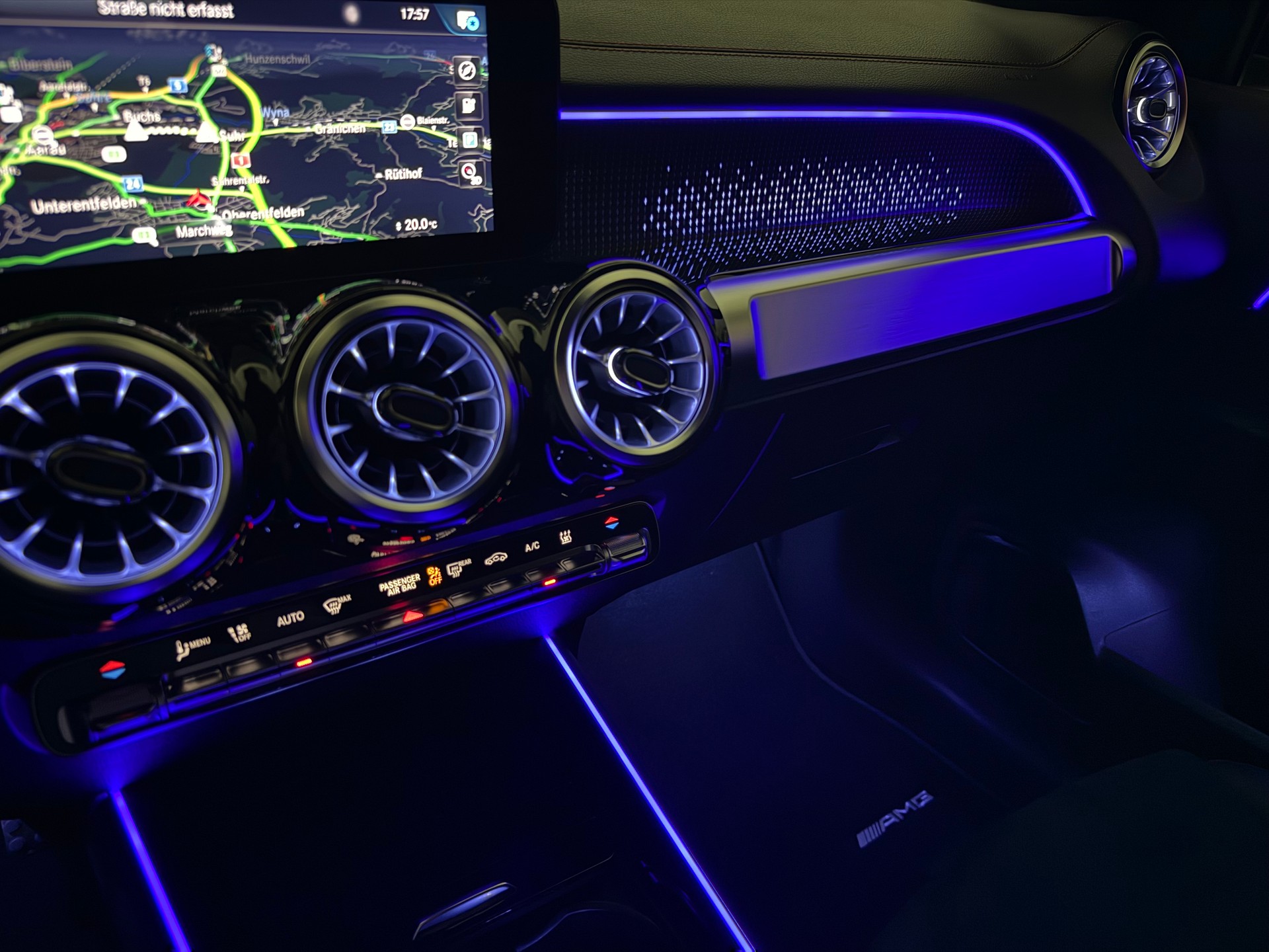 MERCEDES-BENZ EQB 350 AMG Line 4Matic-image-20